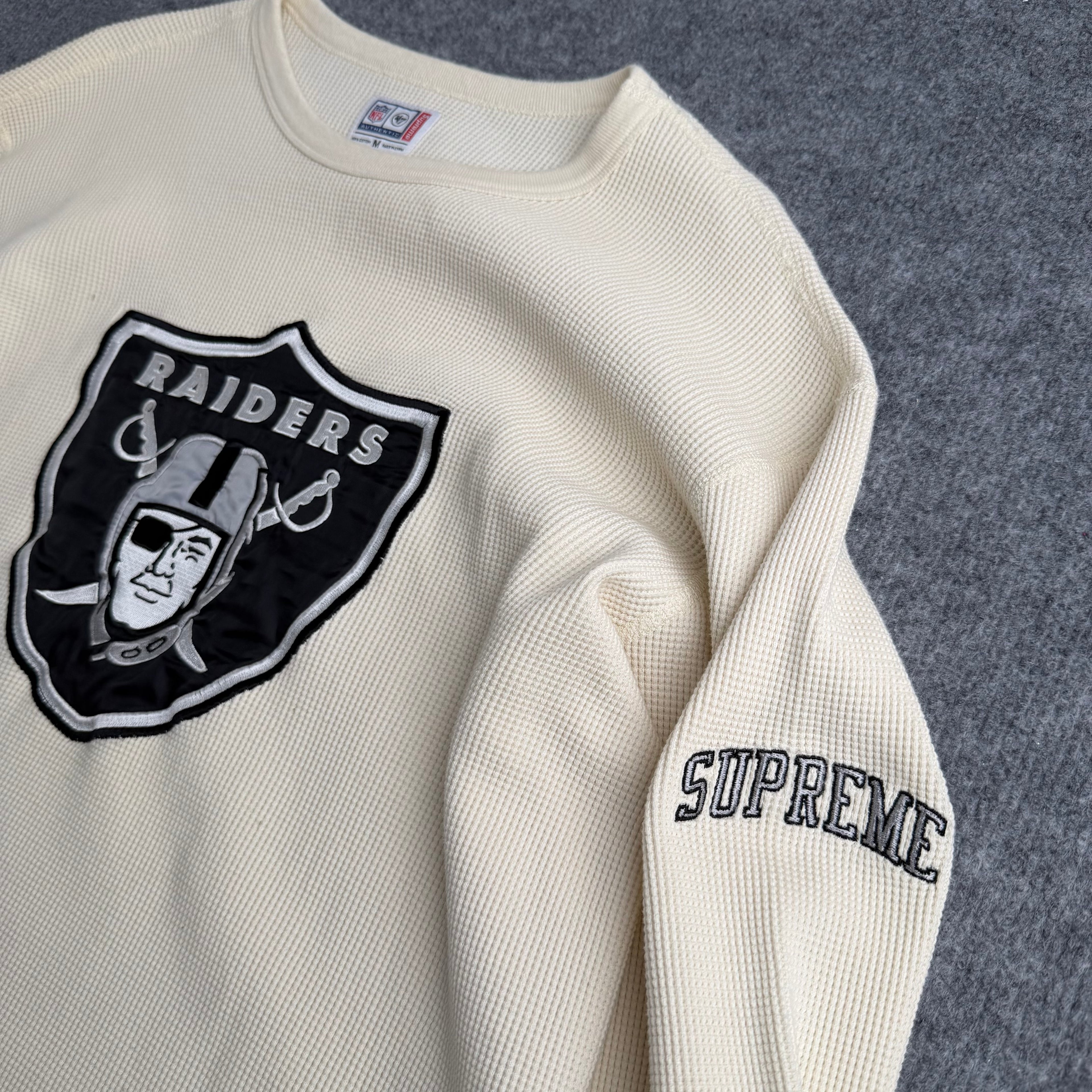 Supreme bluse (Str. M)
