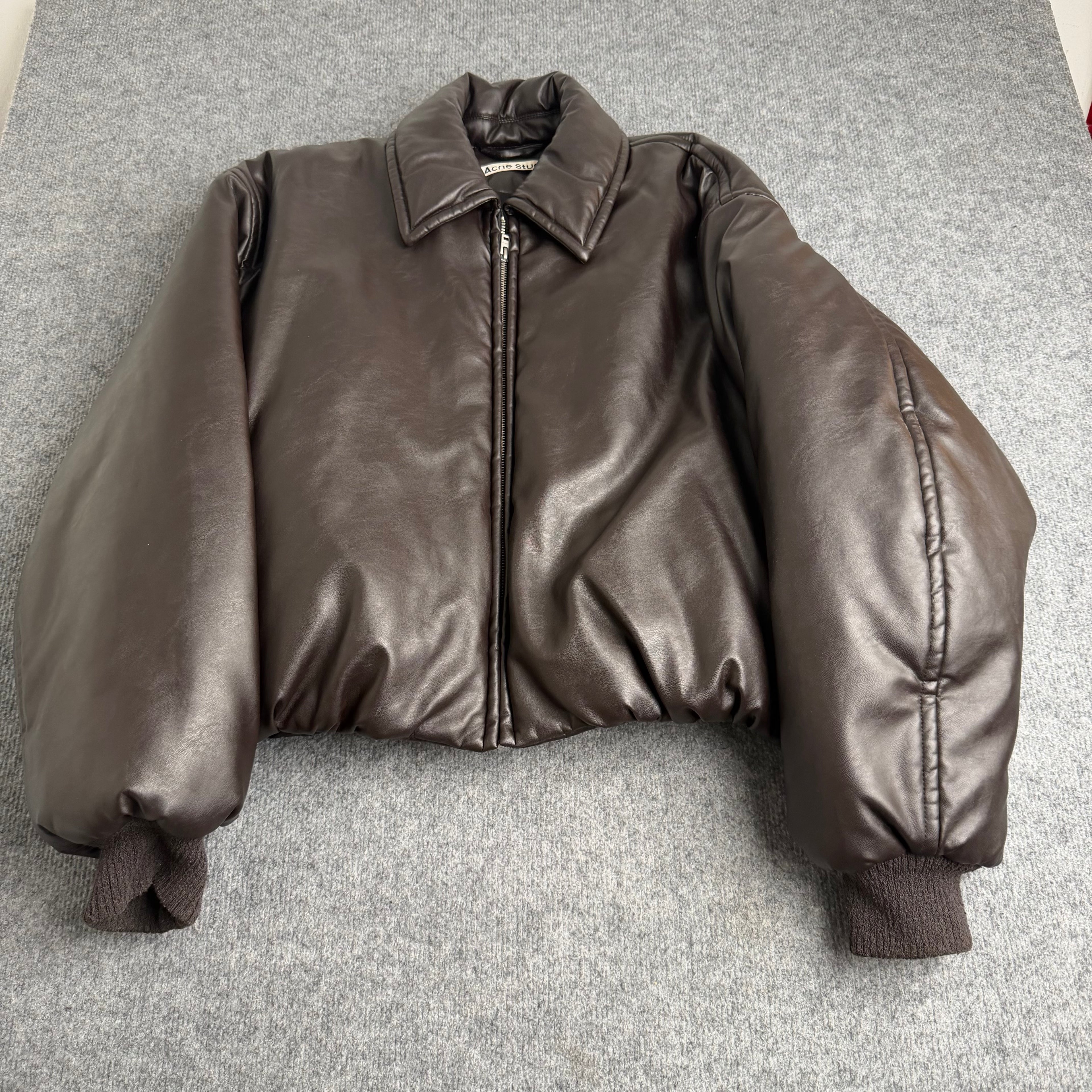 Acne studios jakke (Str. 40)