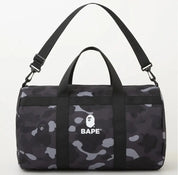 A Bathing Ape Taske