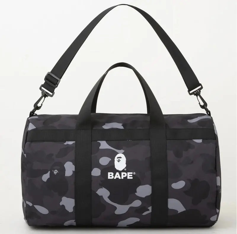 A Bathing Ape Taske