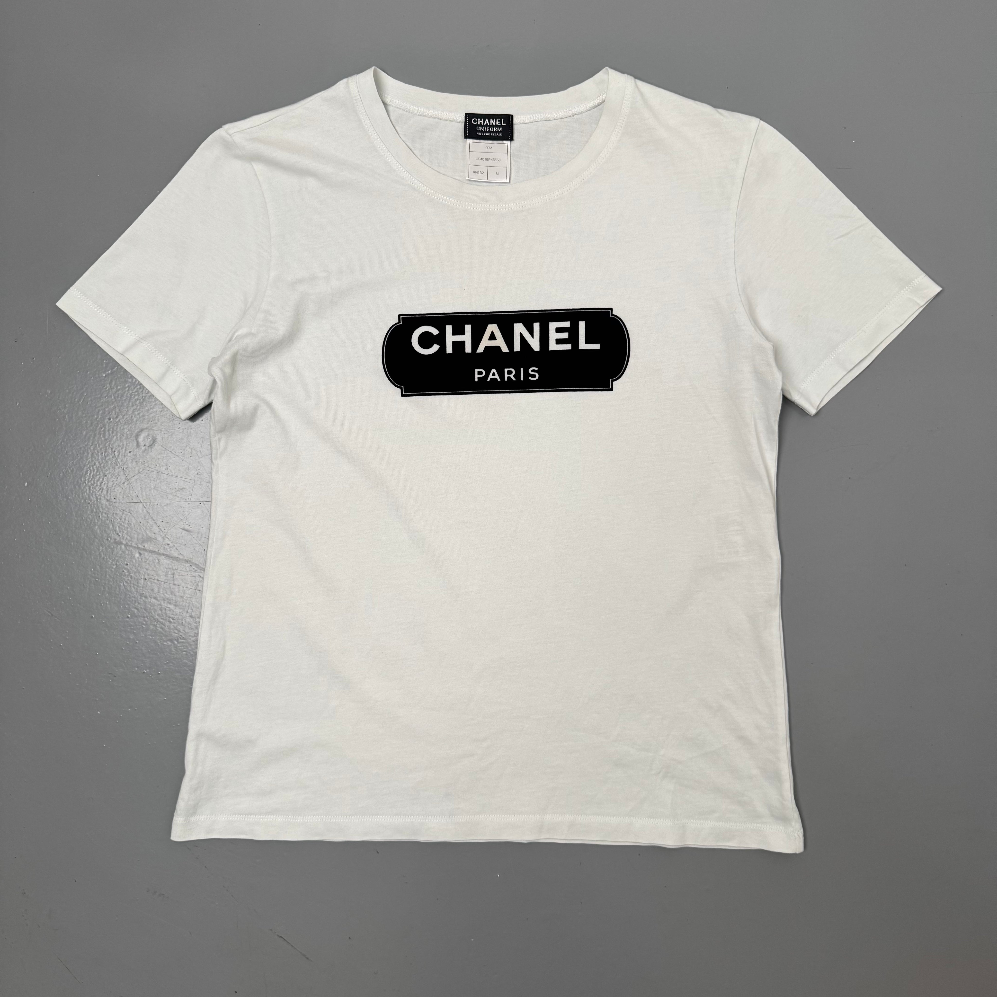 Chanel T-Shirt (Str. S)