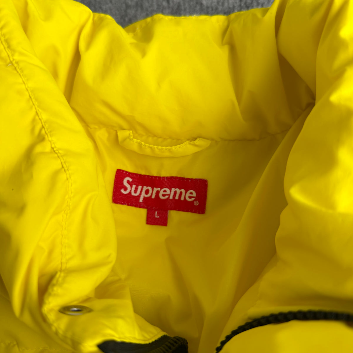 Supreme jakke (Str. L)