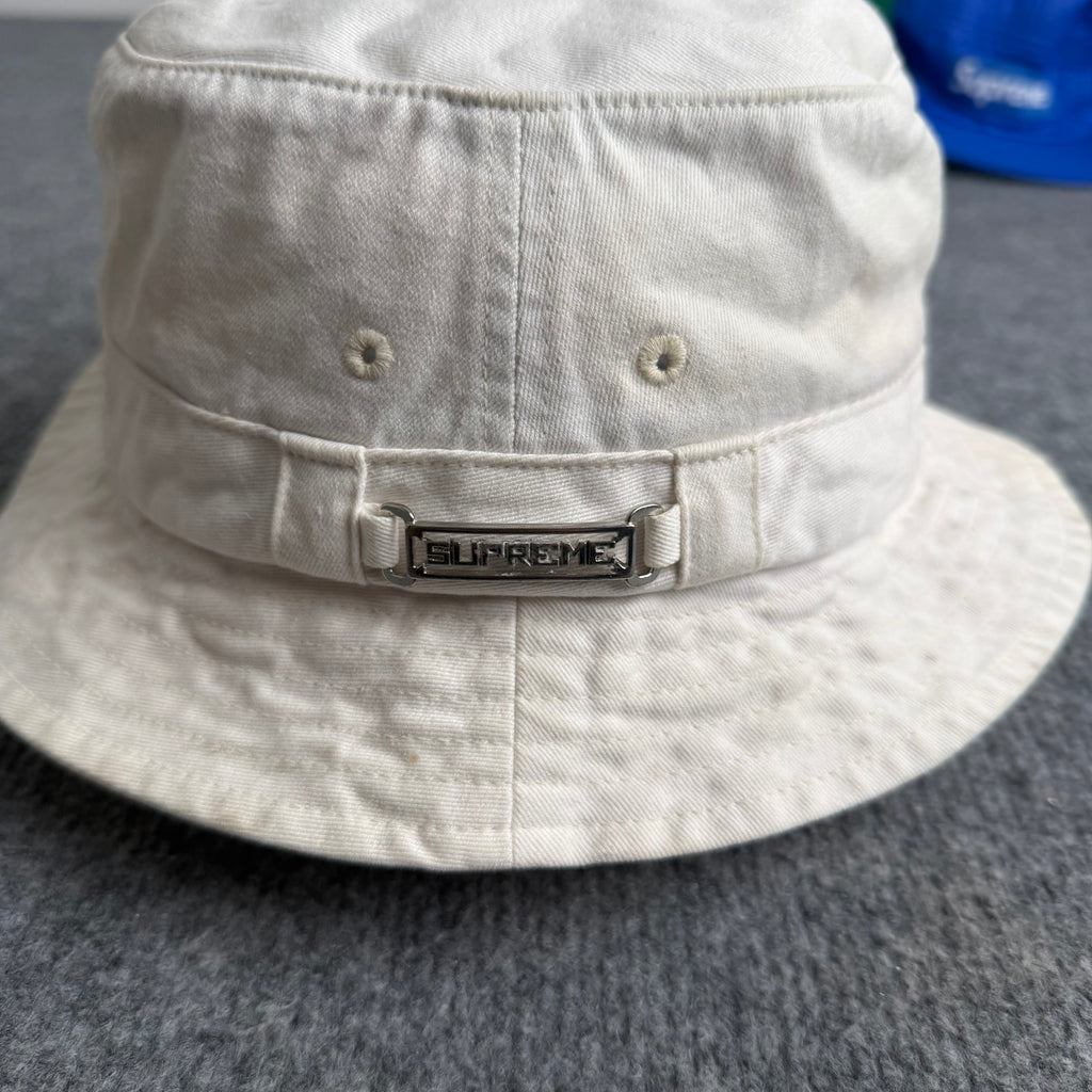 Supreme hat (Str. M/L)
