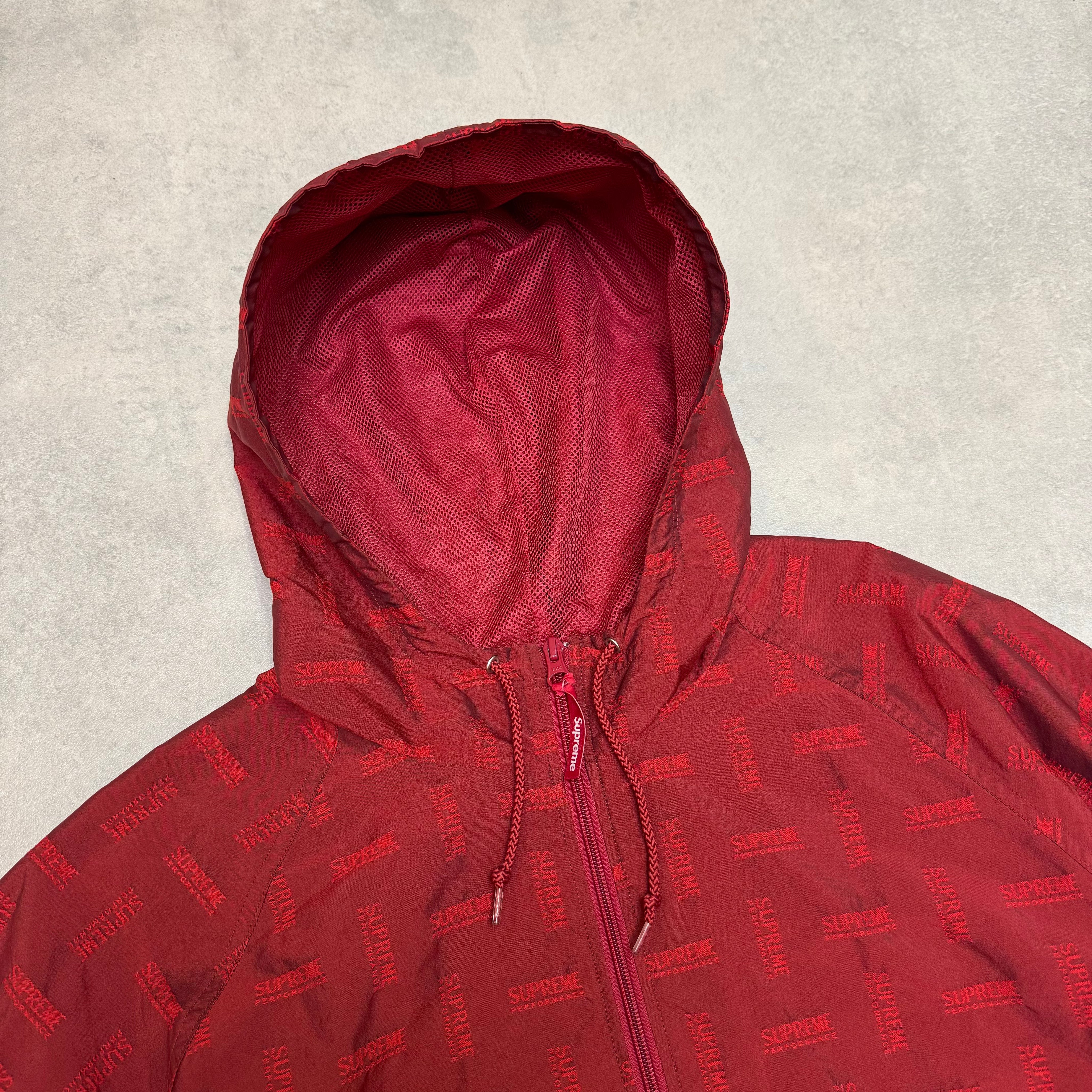 Supreme jakke (Str. XL)