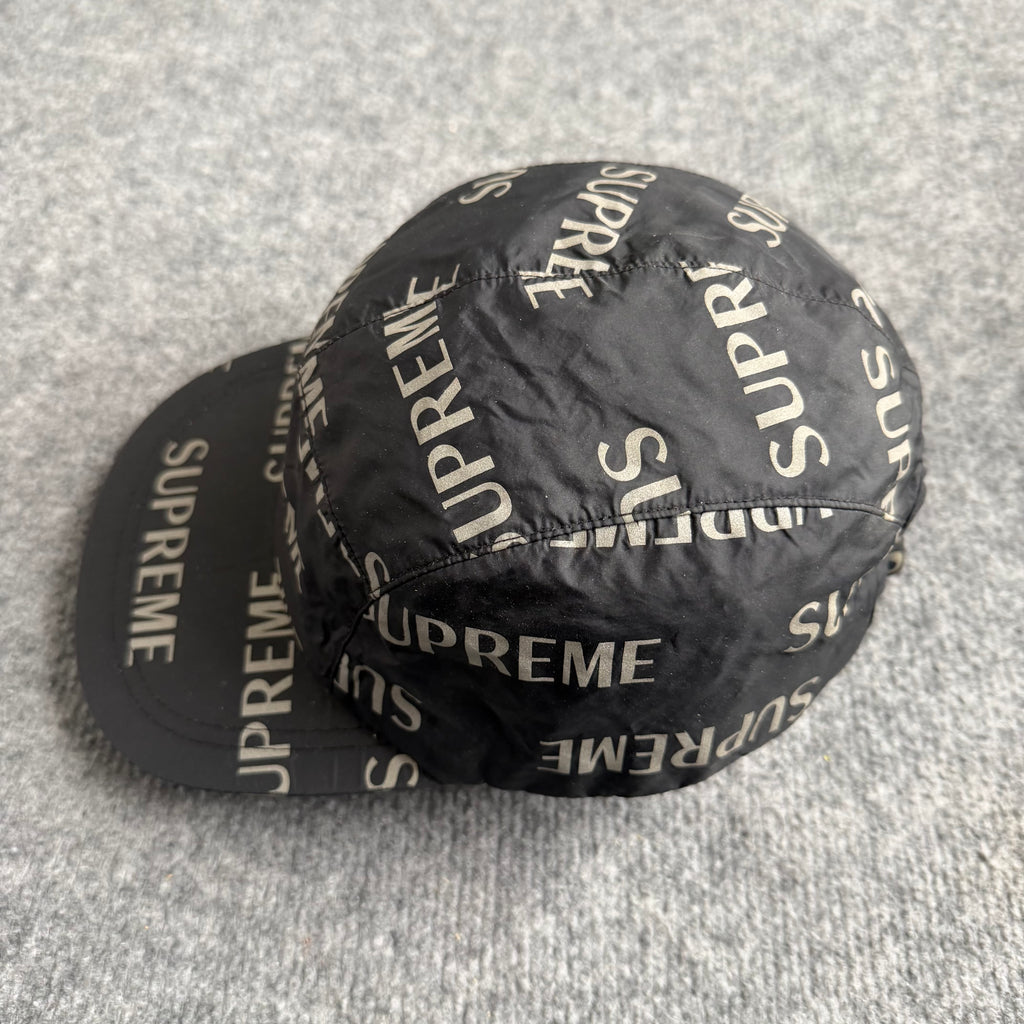 Supreme kasket