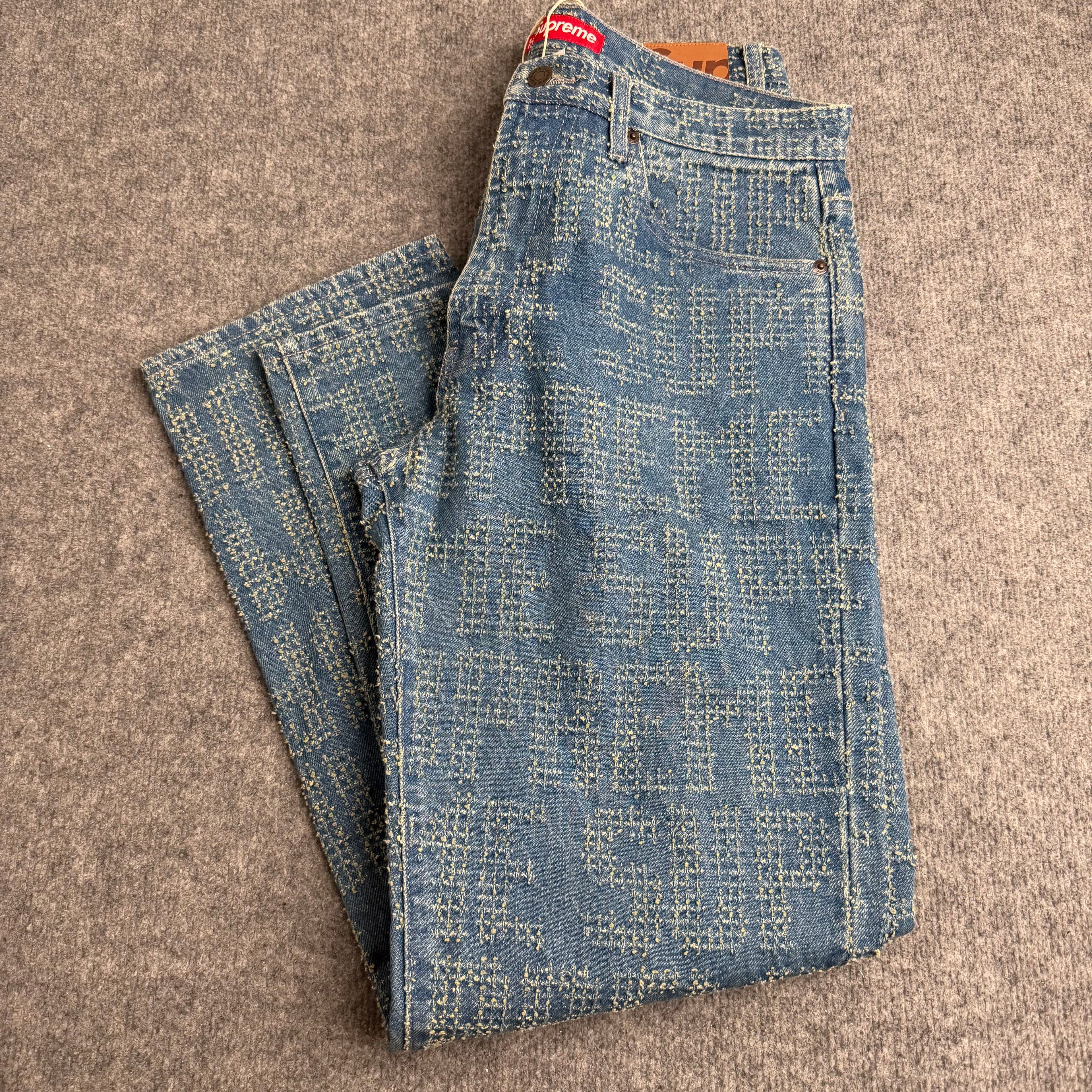 Supreme bukser (Str. 32)
