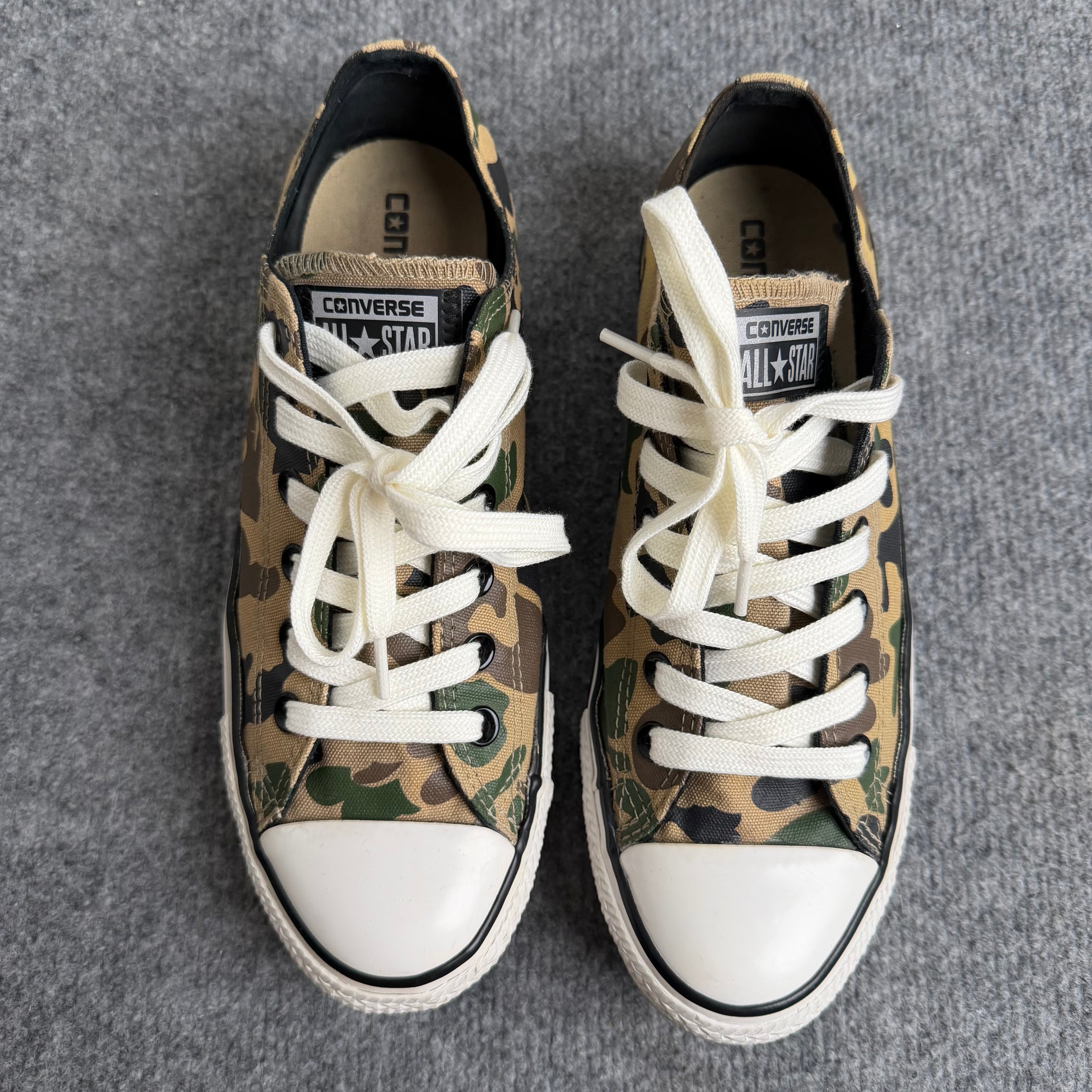 Converse camo all stars (Str. 41,5)