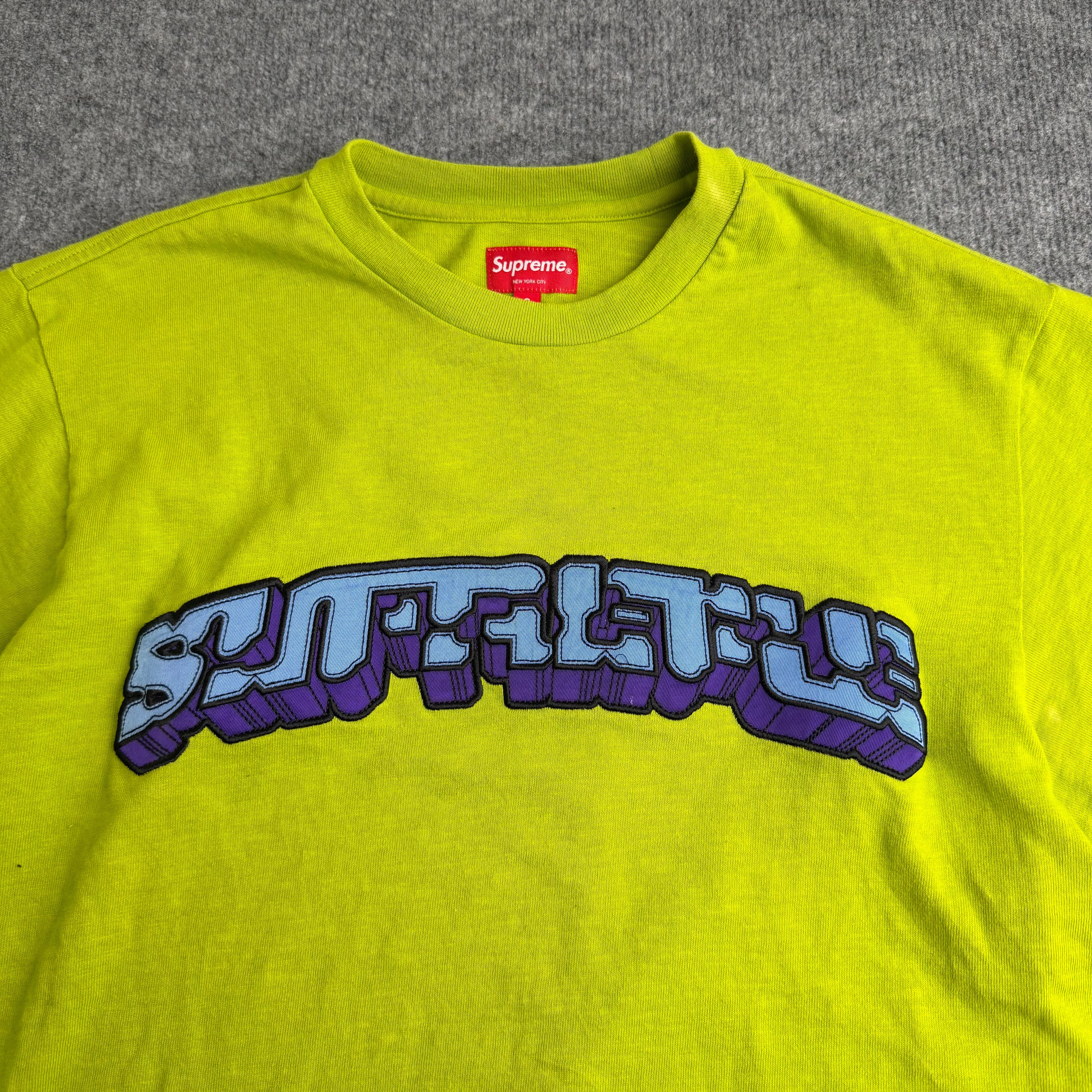 Supreme t-shirt (Str. S)