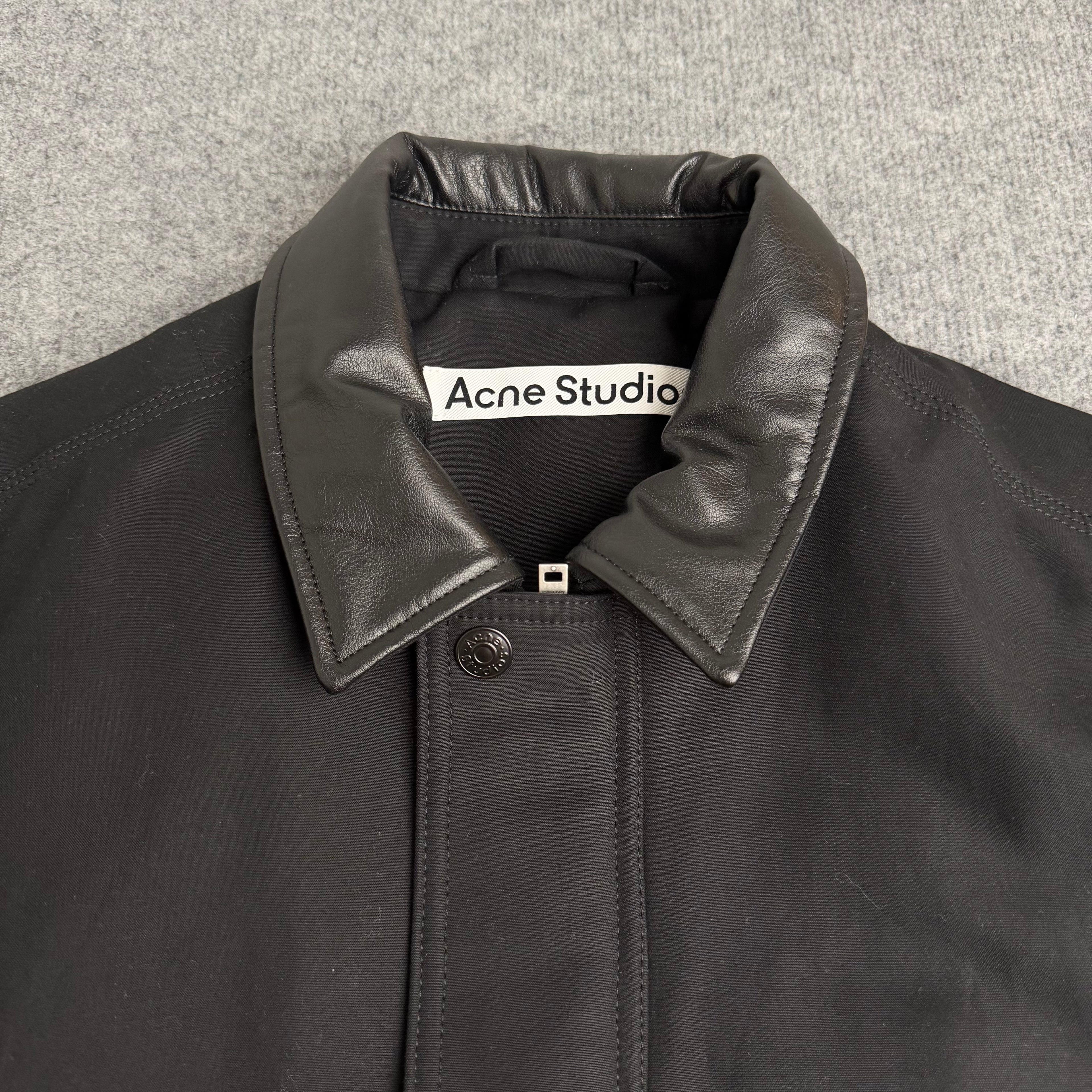 Acne Studios jakke (Str. S)