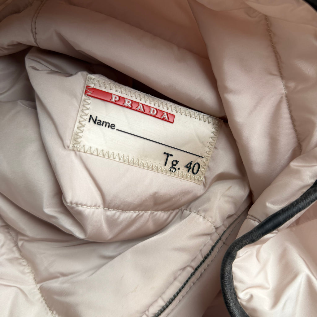Prada vest (Str. 40)