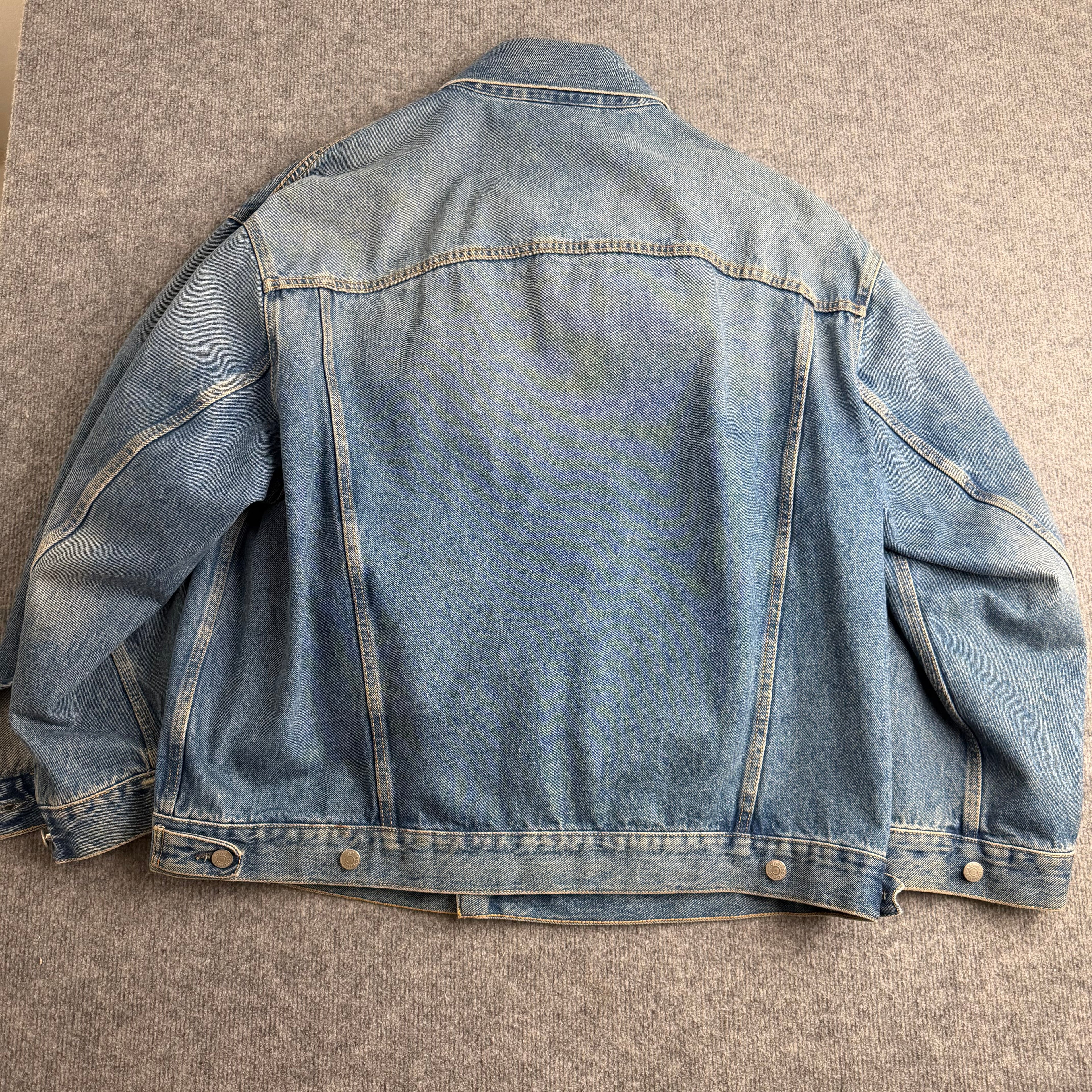 Acne Studios jakke (Str. XXL)