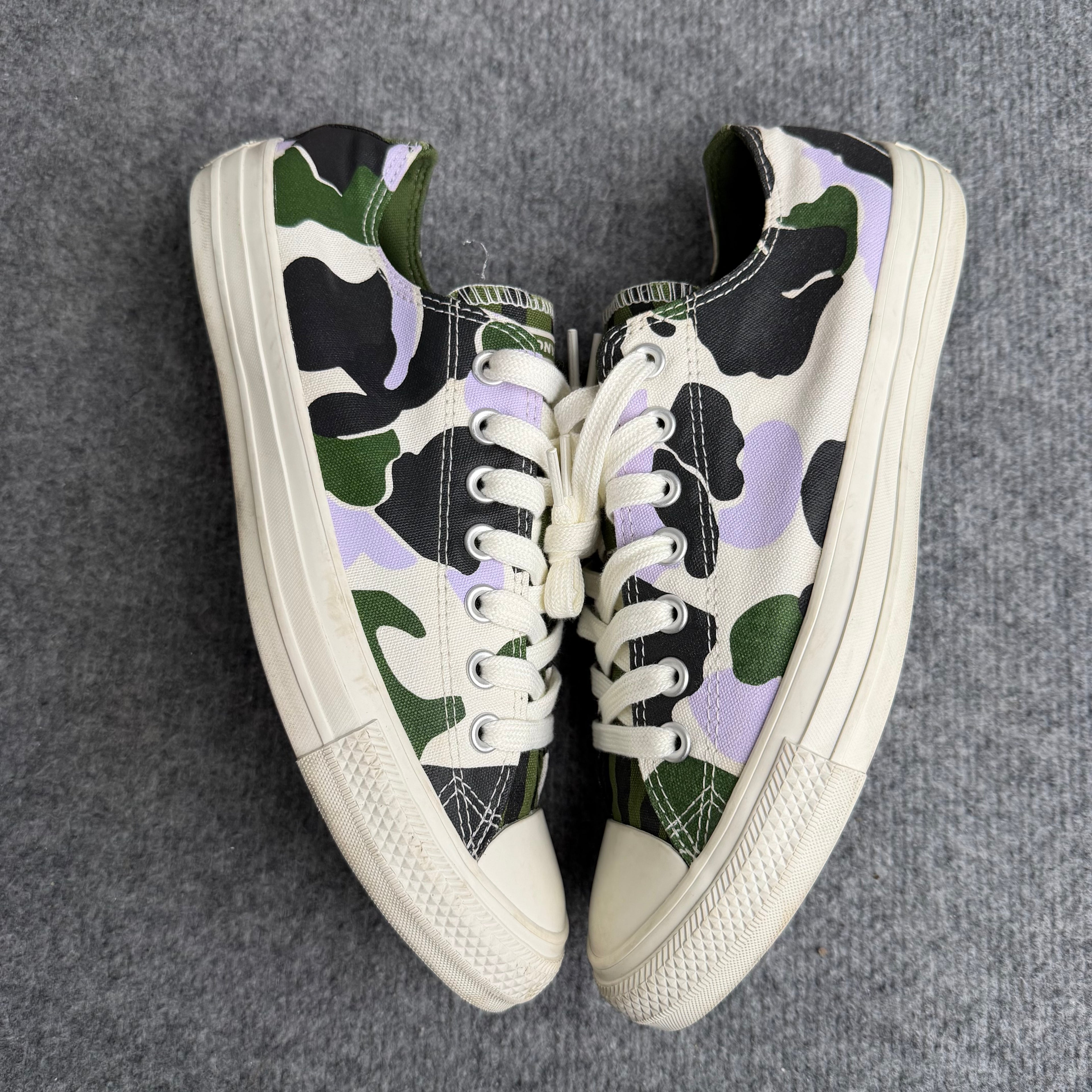 Converse camo sko (Str. 42)