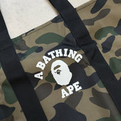 A bathing ape taske