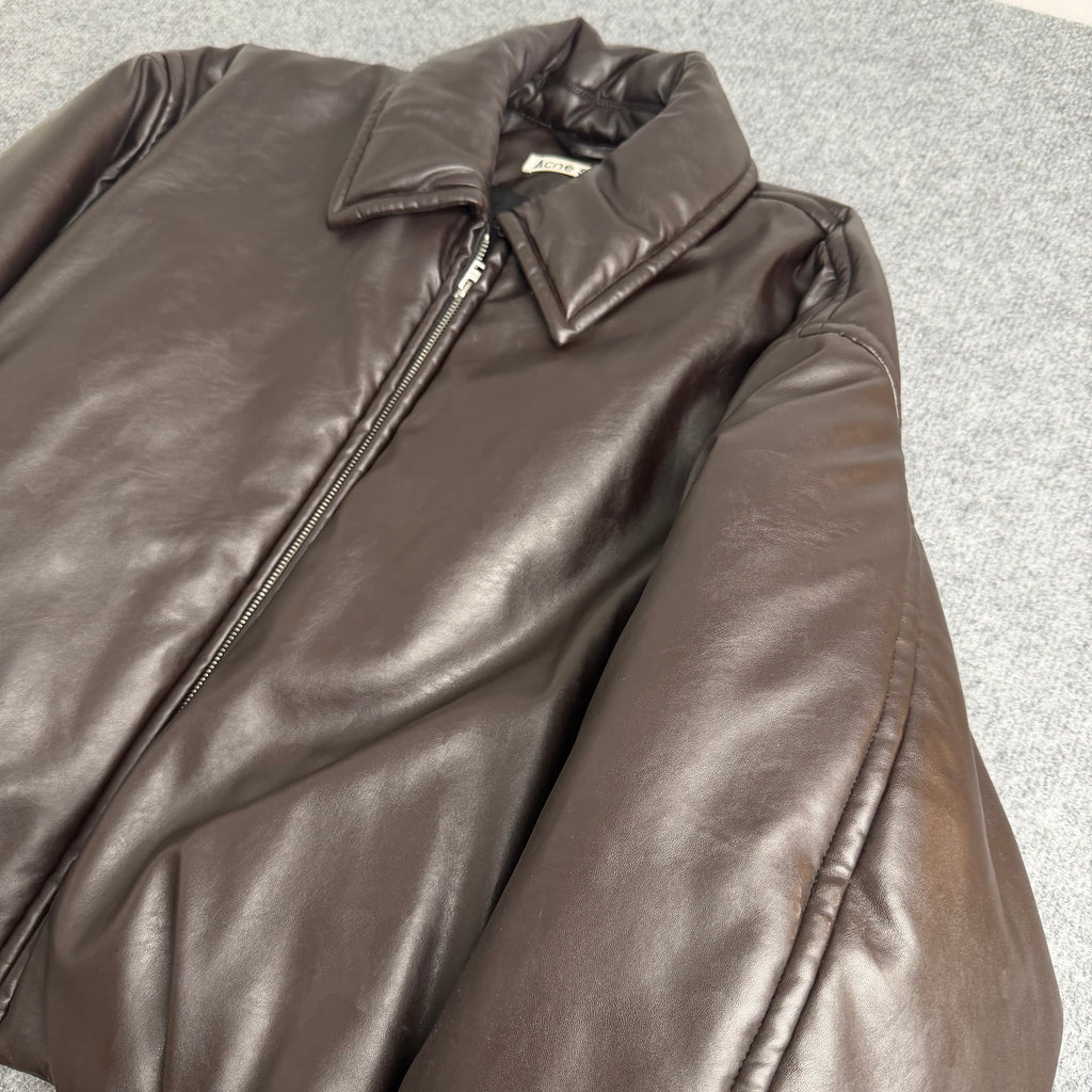 Acne studios jakke (Str. 40)