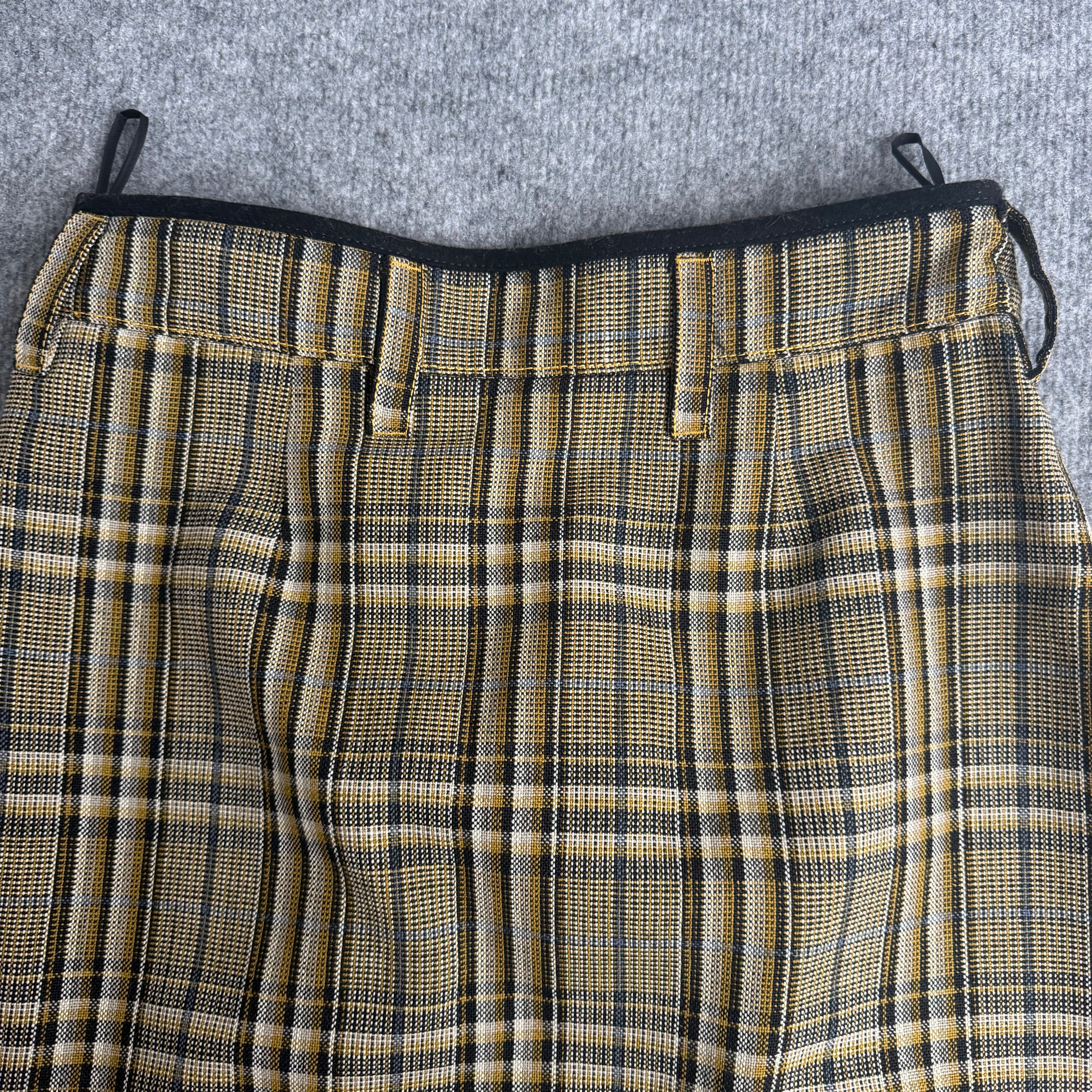 Prada nederdel (Str. 40)