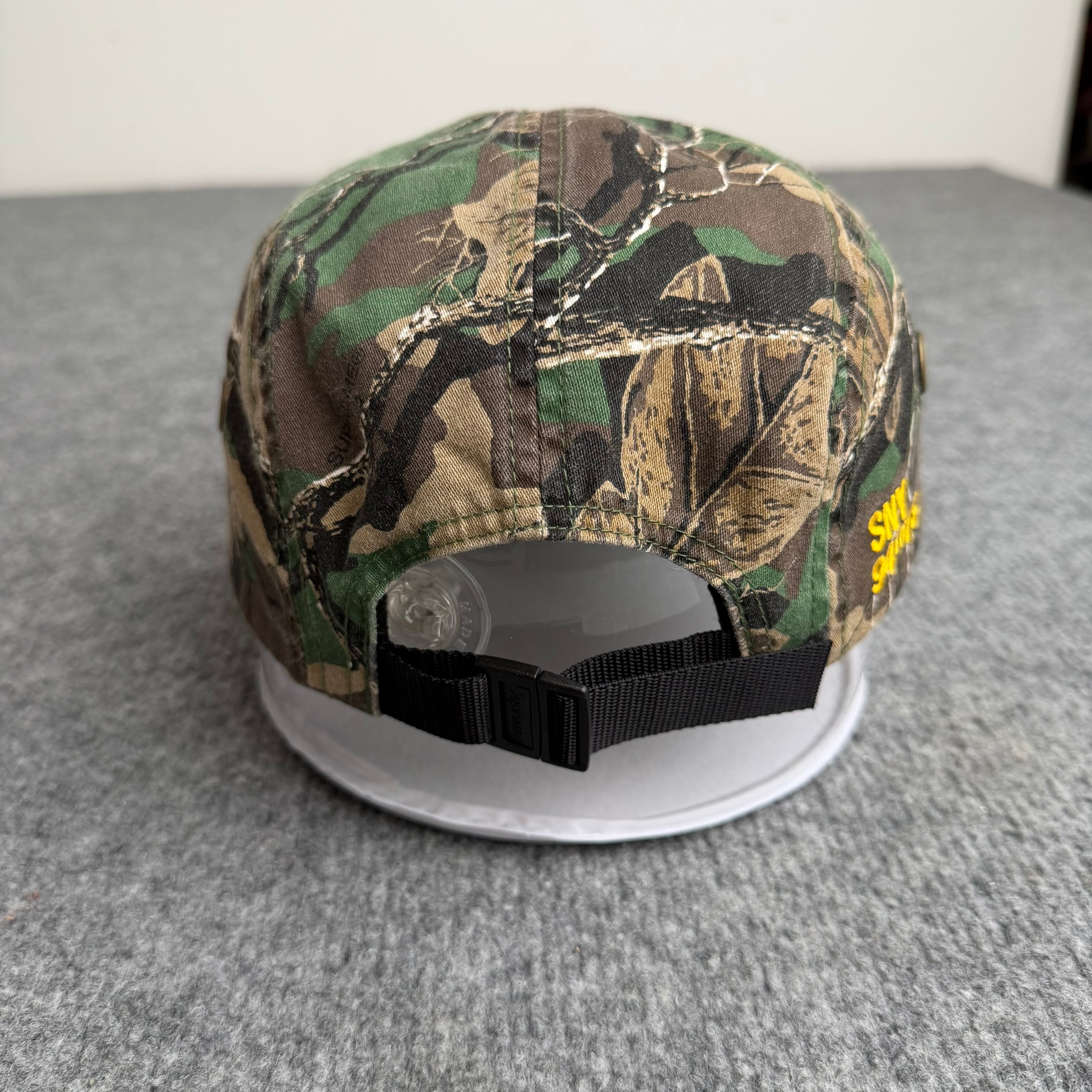 Supreme kasket
