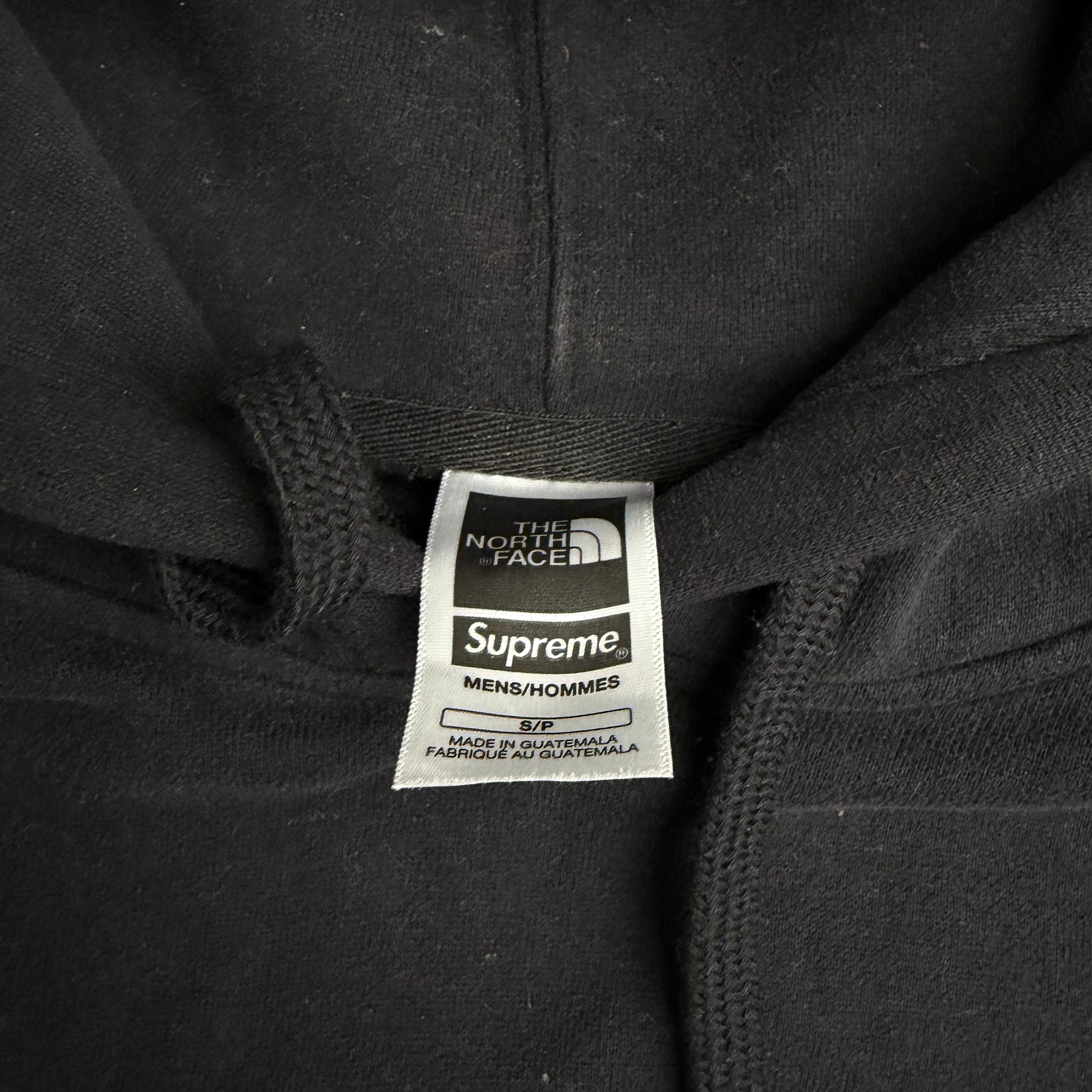 Supreme the north face hættetrøje (Str. S)
