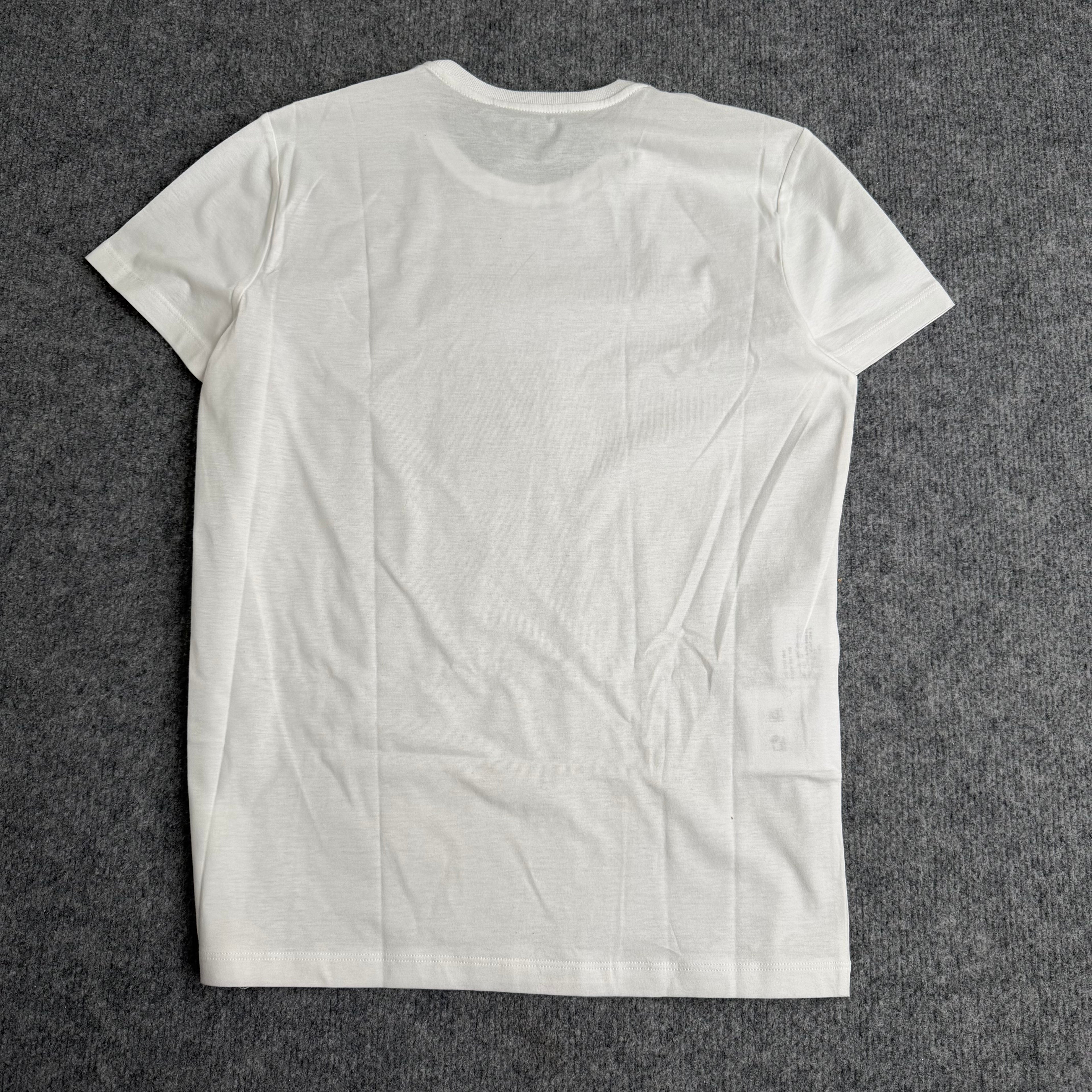 Prada t-shirt (Str. M)