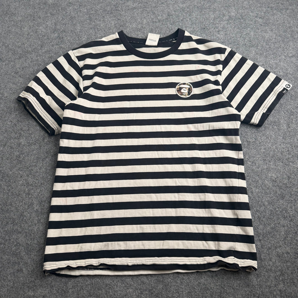 A bathing ape t-shirt (Str. L)