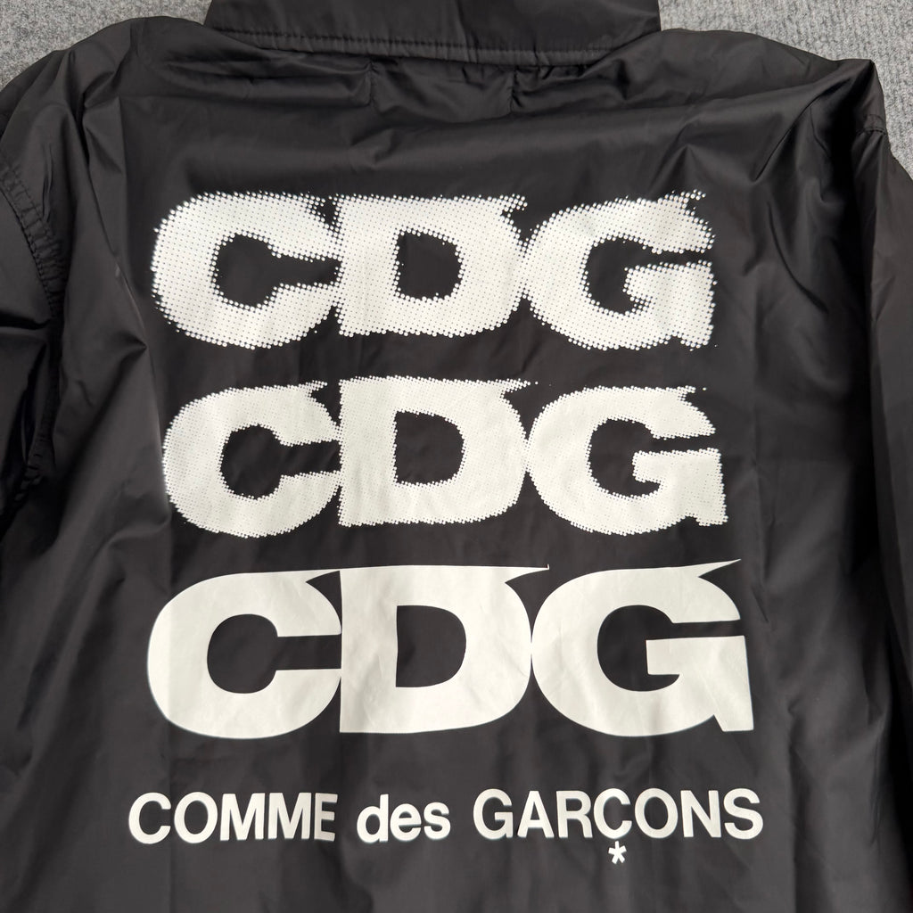 Comme des garcons jakke (Str. M)