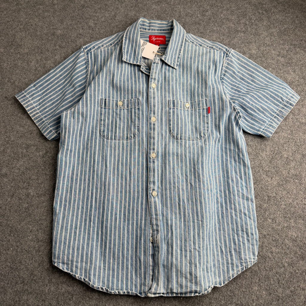 Supreme skjorte (Str. M)
