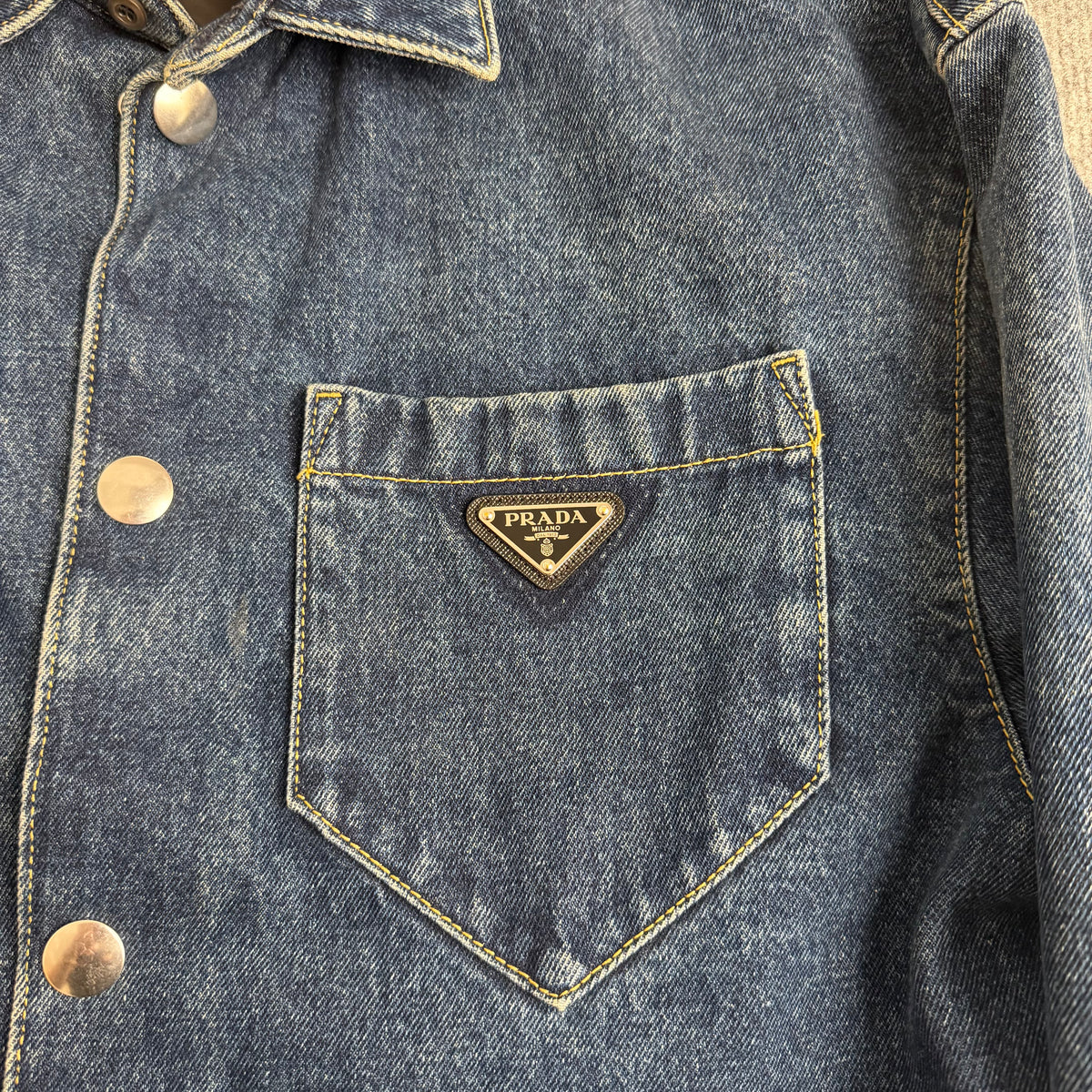 Prada jakke (Str. M)