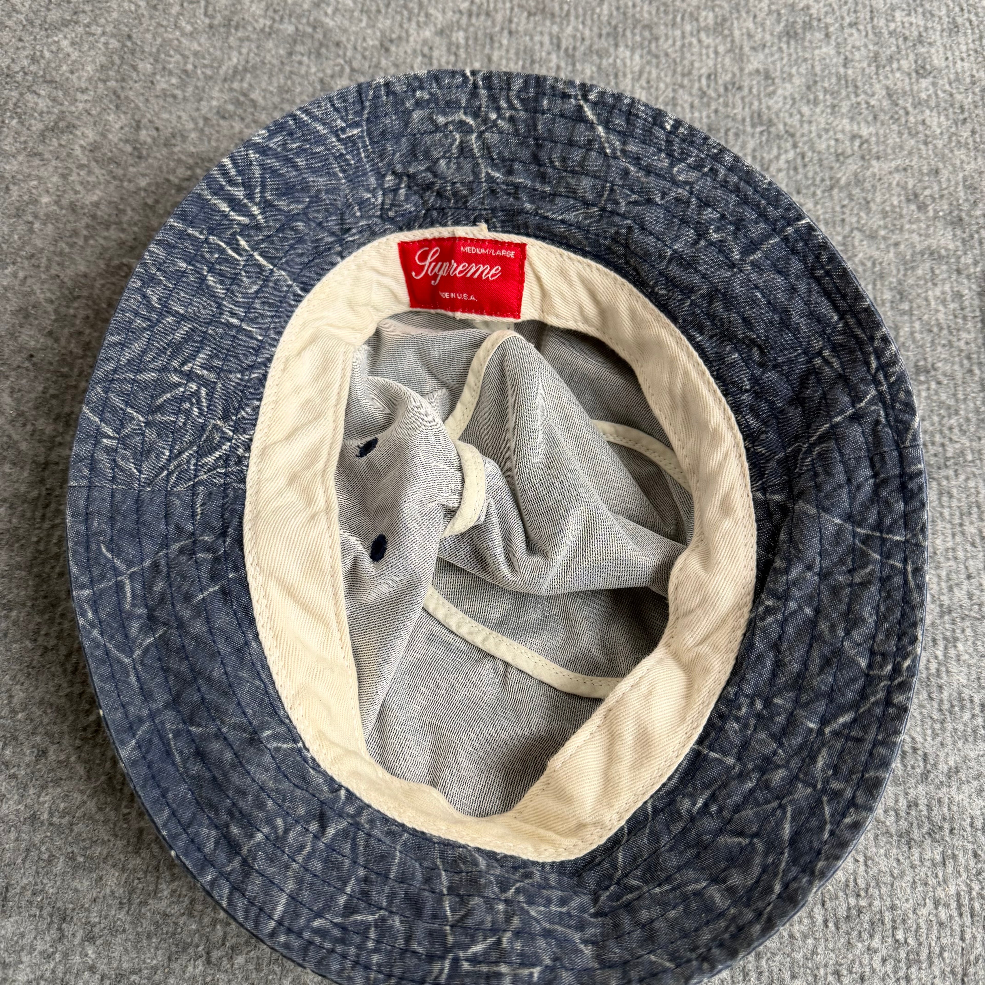 Supreme hat (Str. M/L)