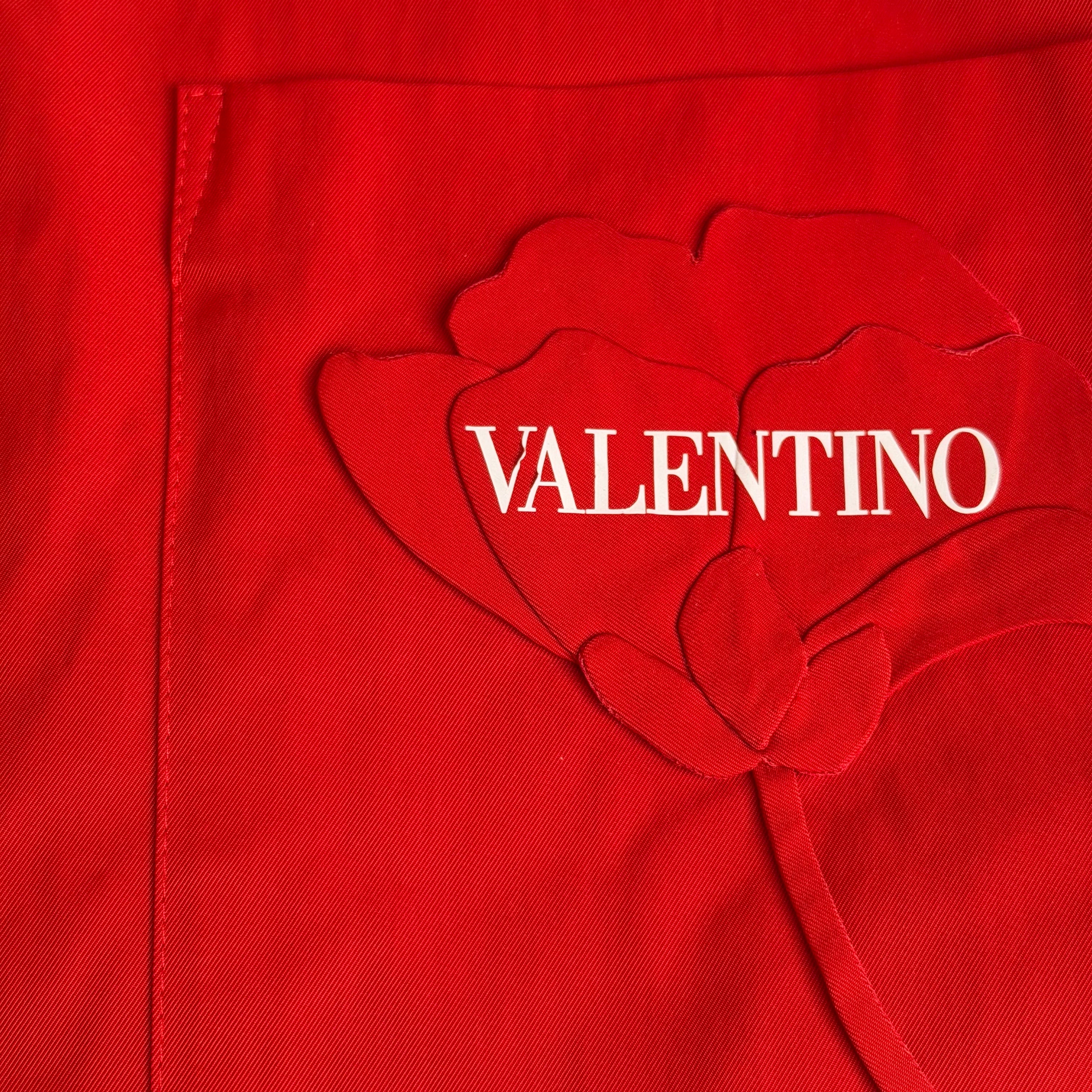 Valentino skjorte (Str. 48)