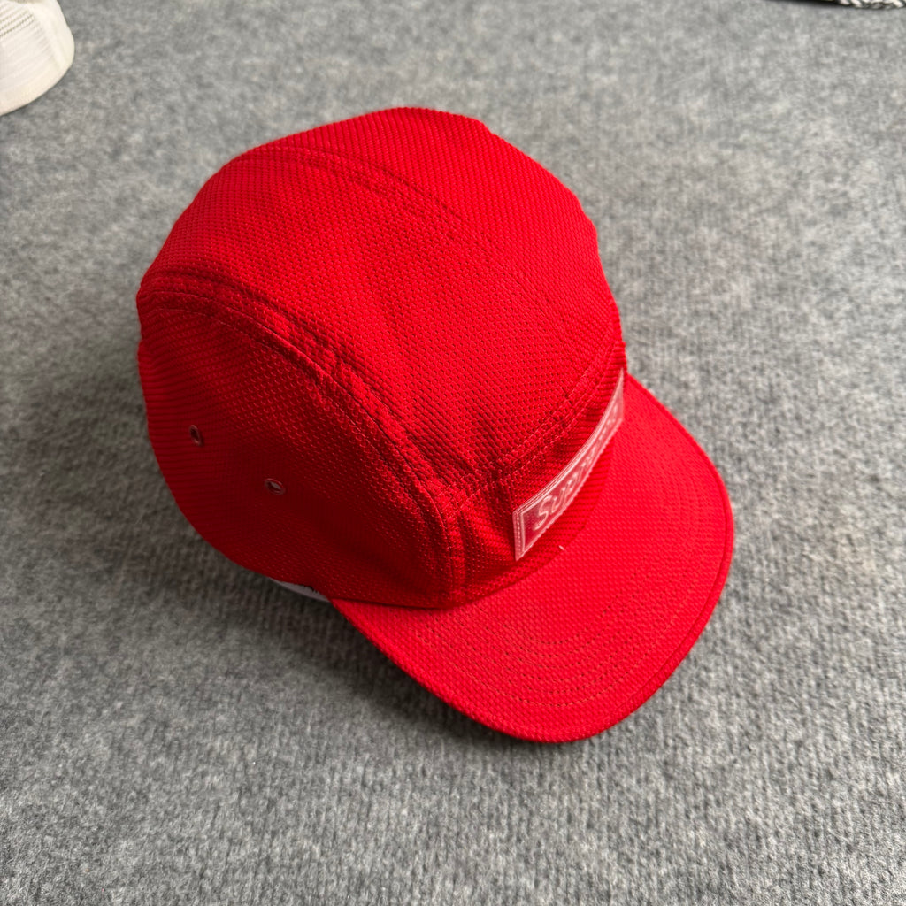 Supreme kasket