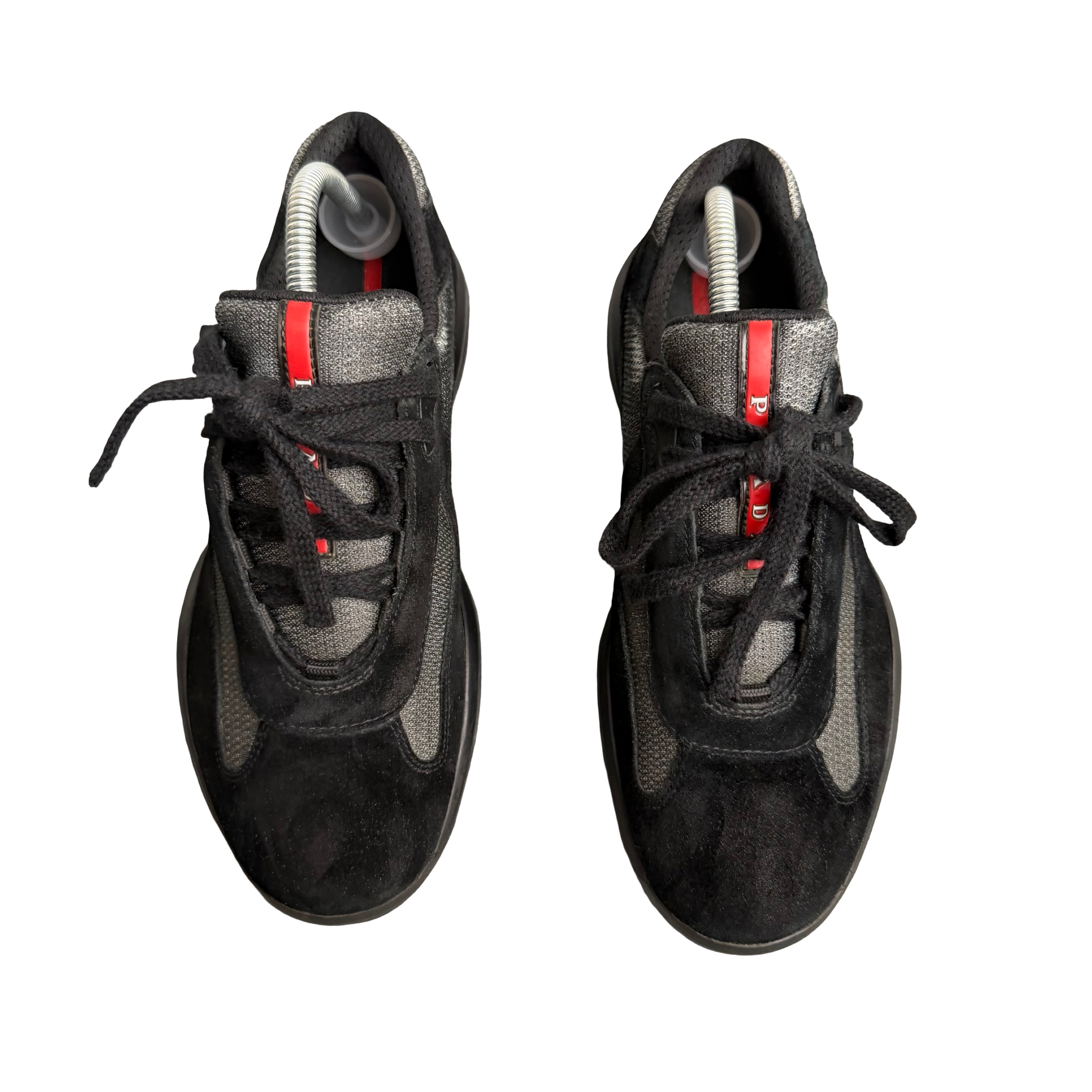 Prada cup’s (Str. 41)