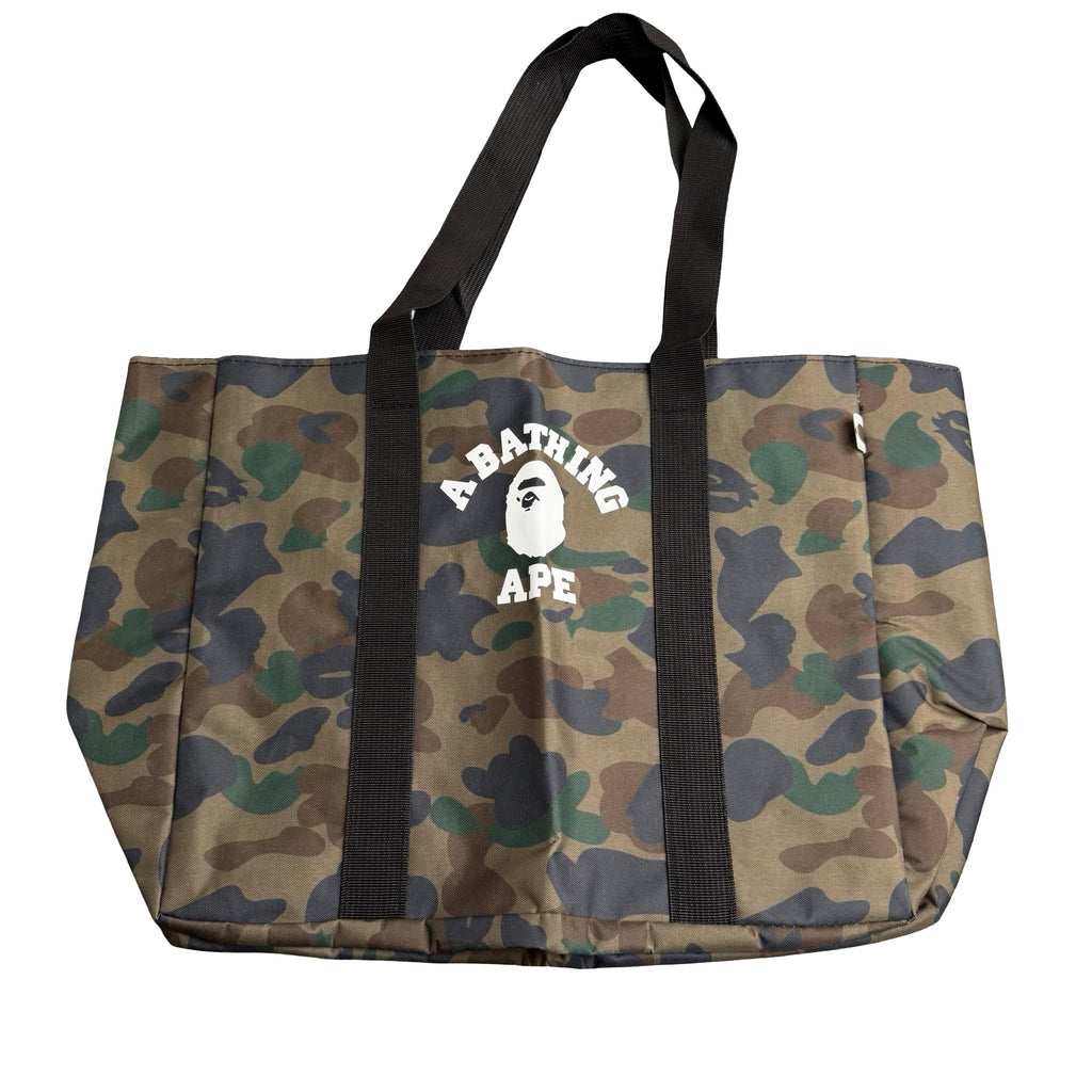 A bathing ape taske