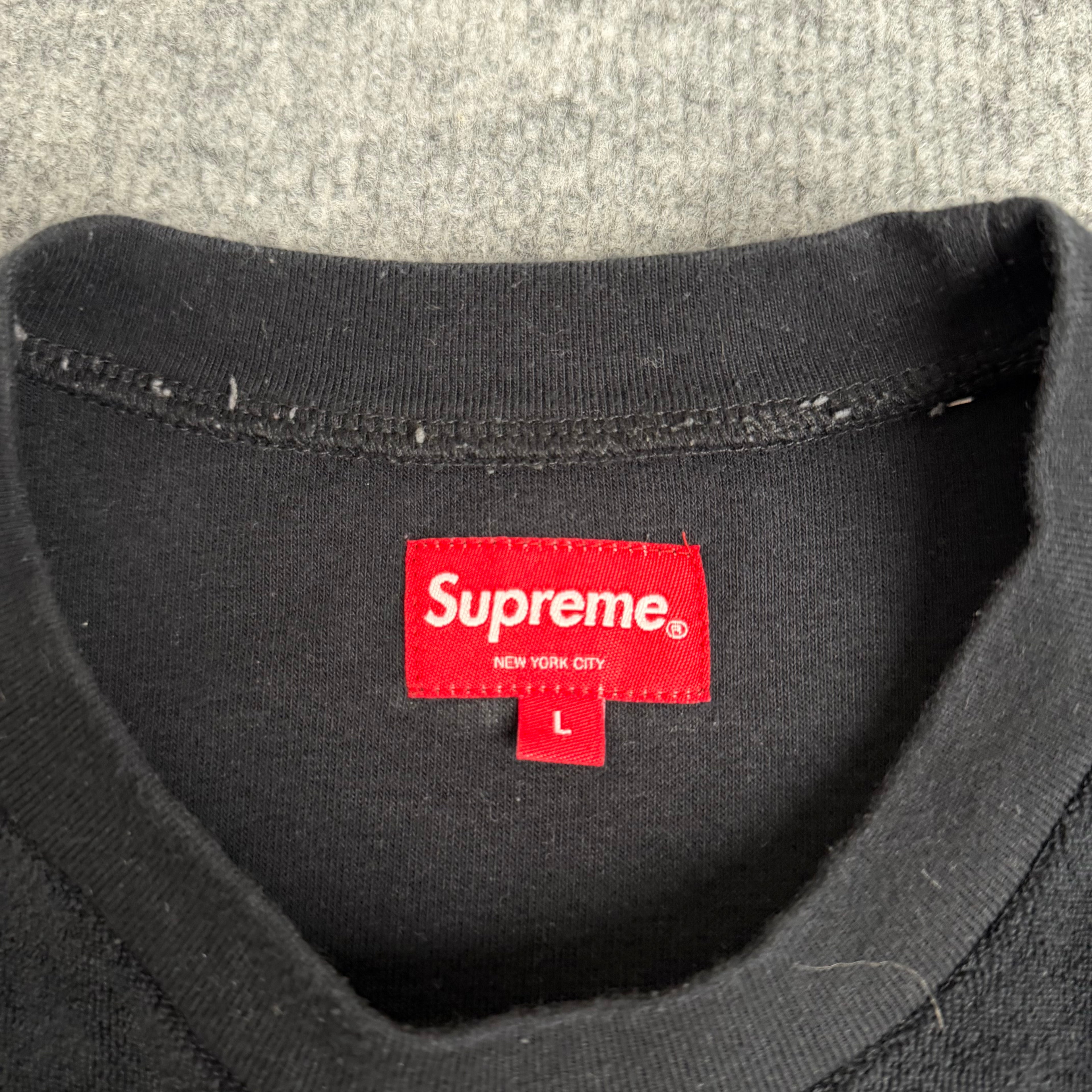 Supreme t-shirt (Str. L)