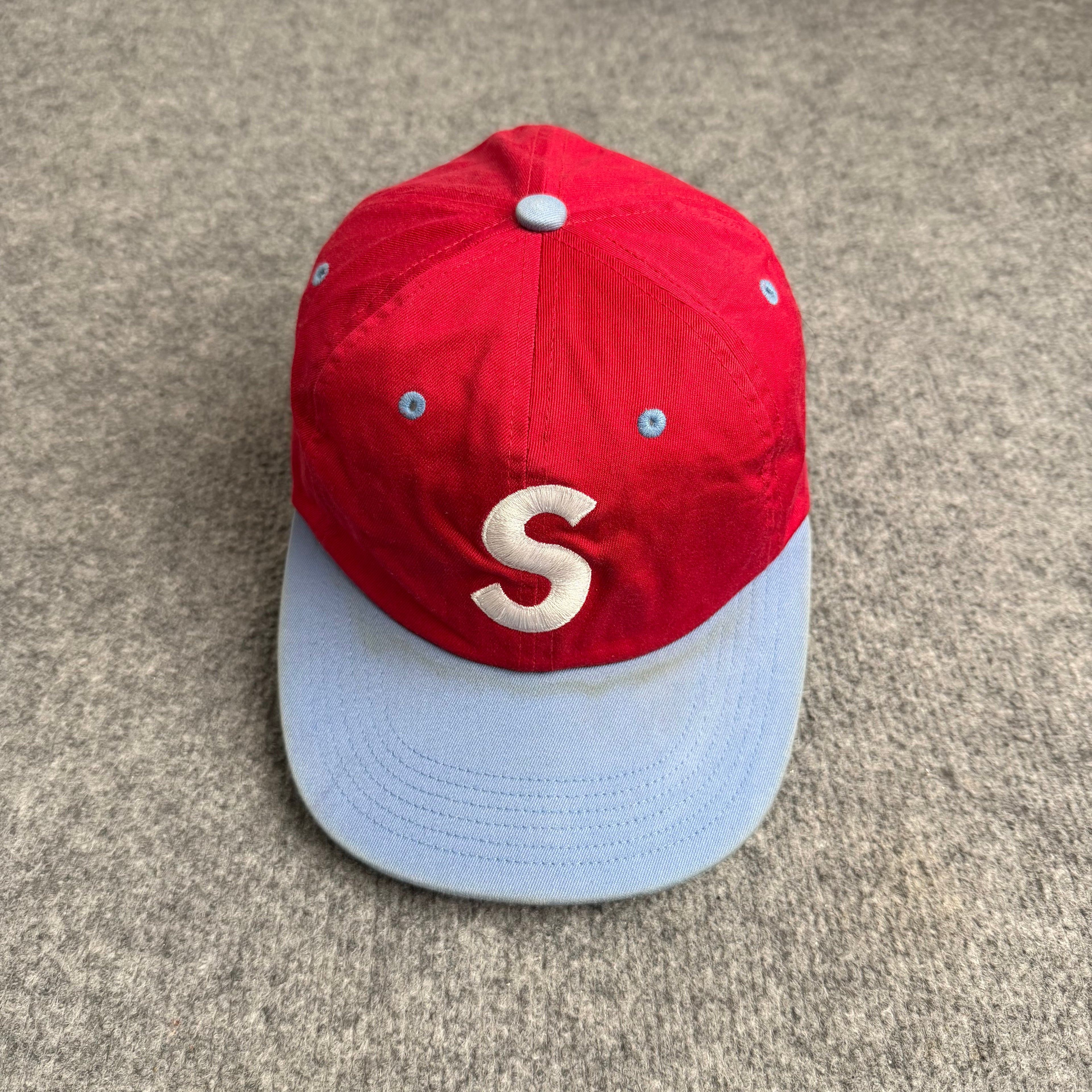 Supreme kasket