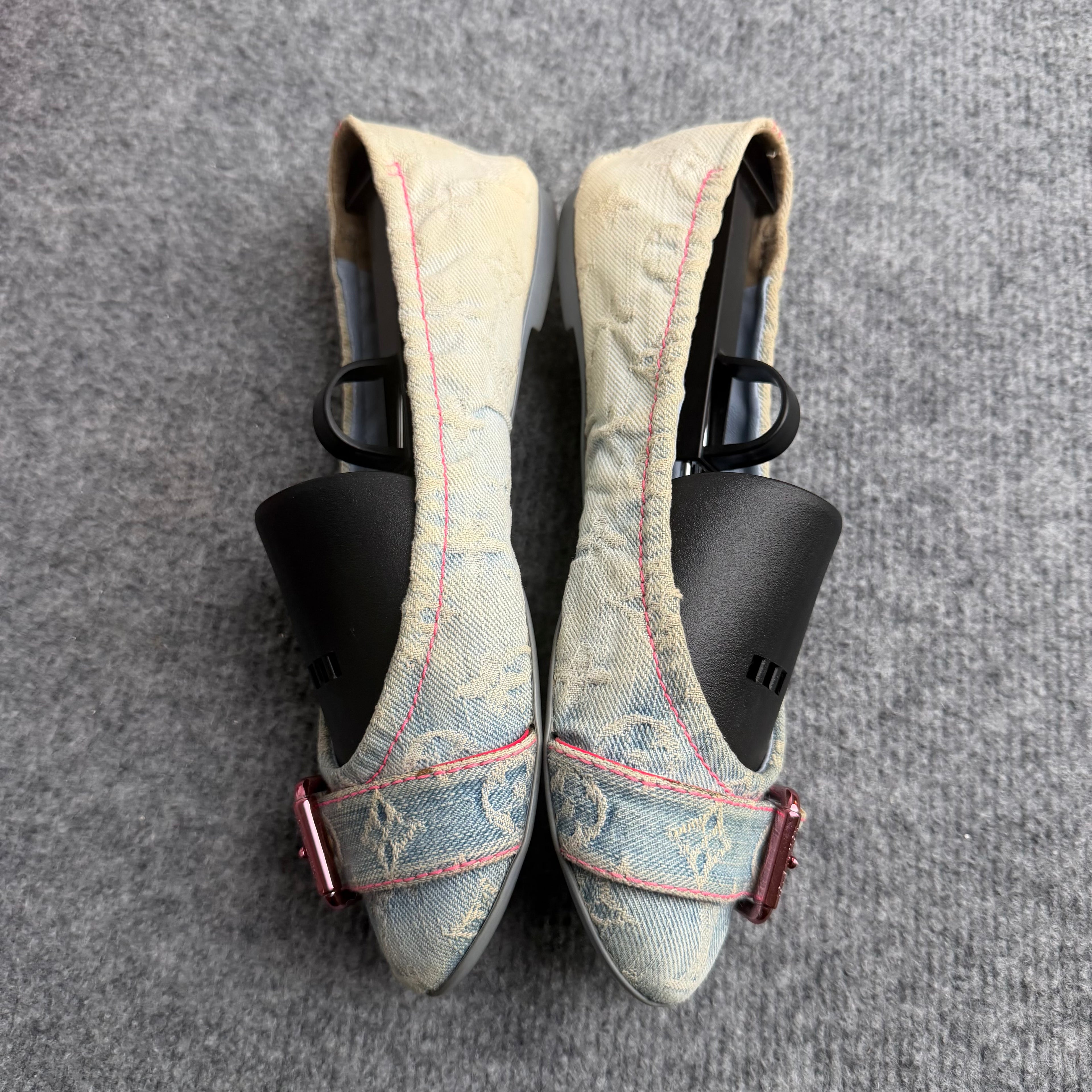 Louis Vuitton ballerina (Str. 36)