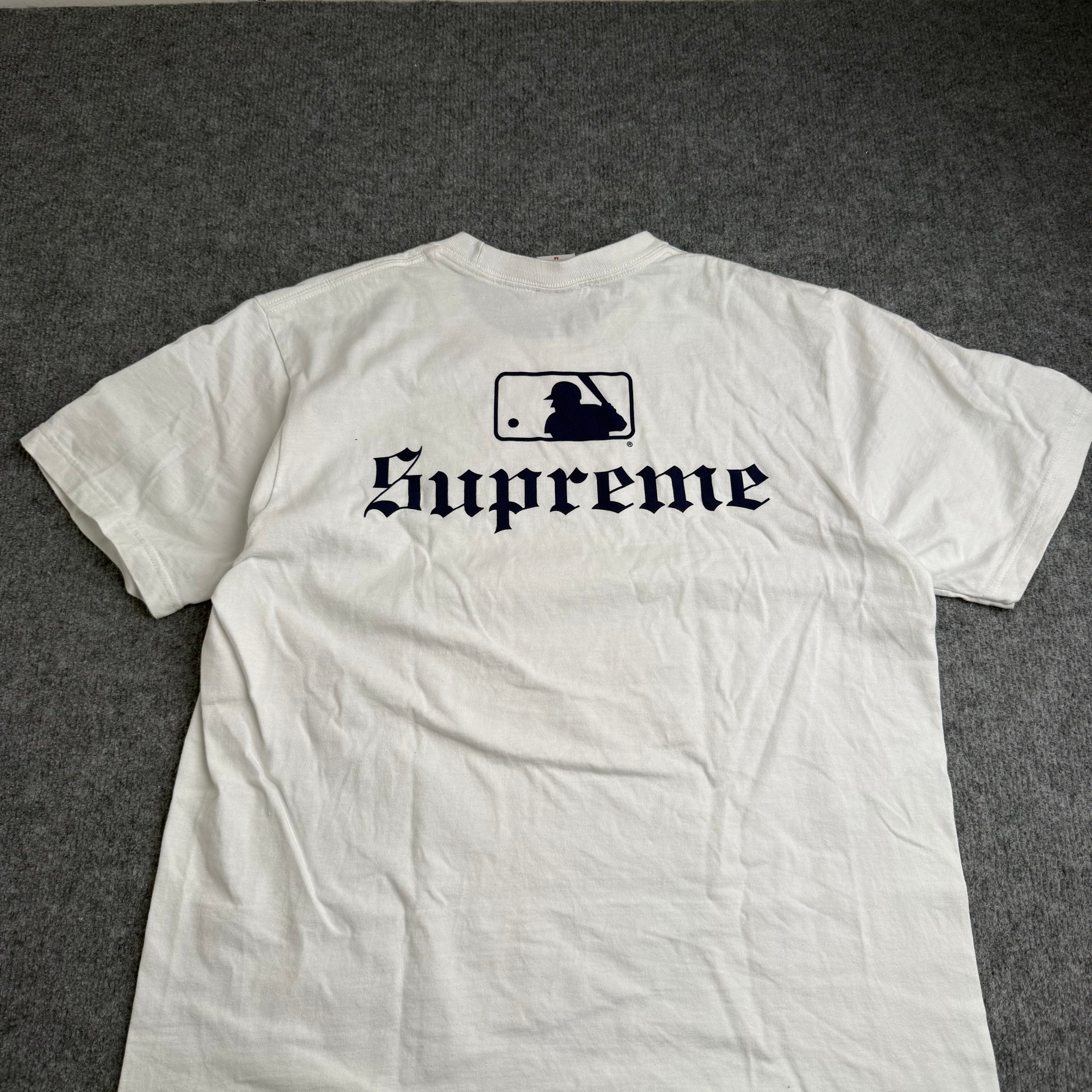 Supreme x mlb t-shirt (Str. M)