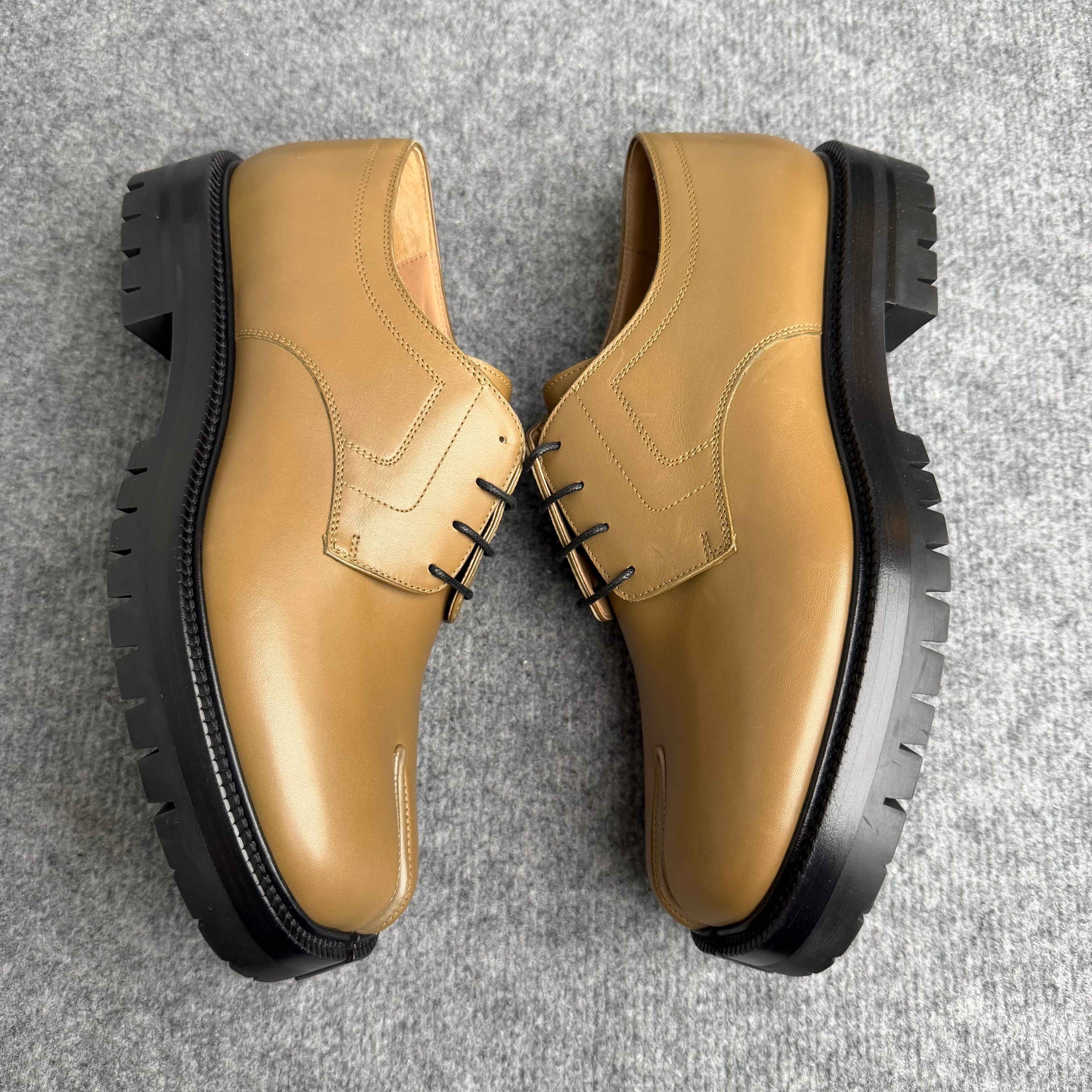 Maison margiela tabi’s (Str. 43)