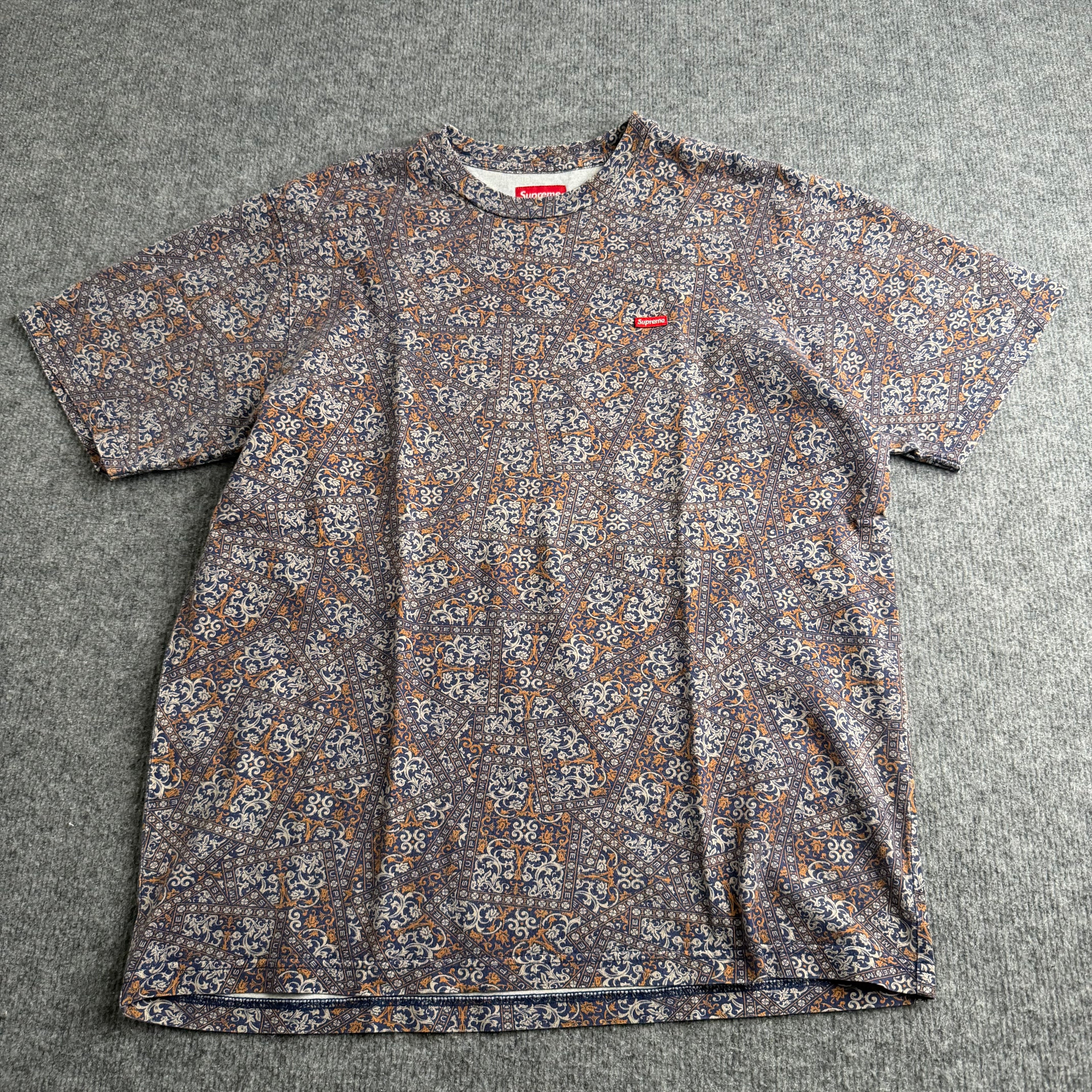 Supreme t-shirt (Str. S)