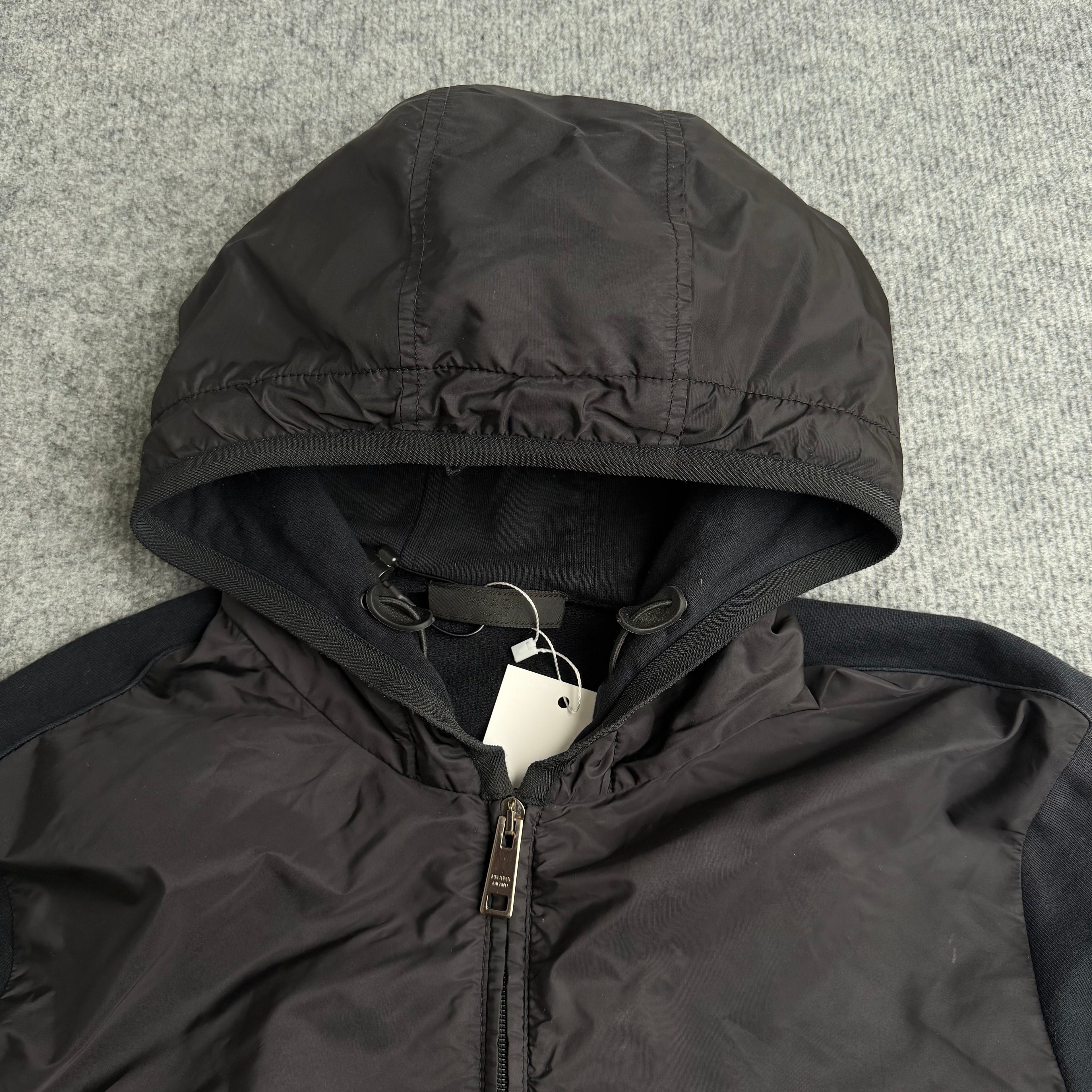 Prada jakke (Str. M)