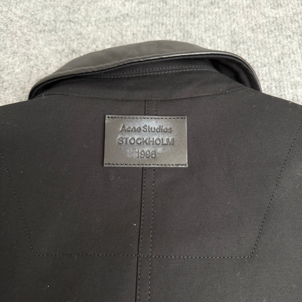 Acne Studios jakke (Str. S)