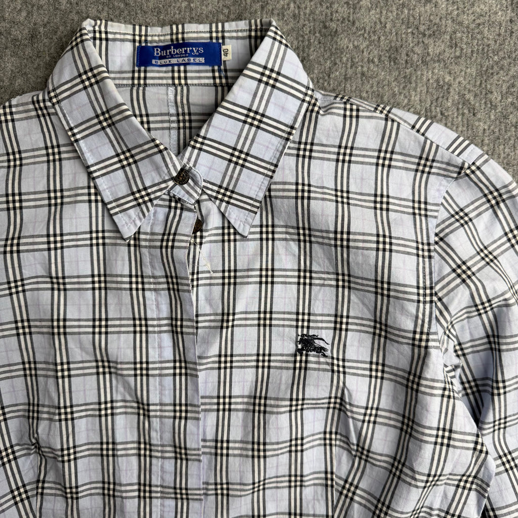 Burberry skjorte (Str. M)