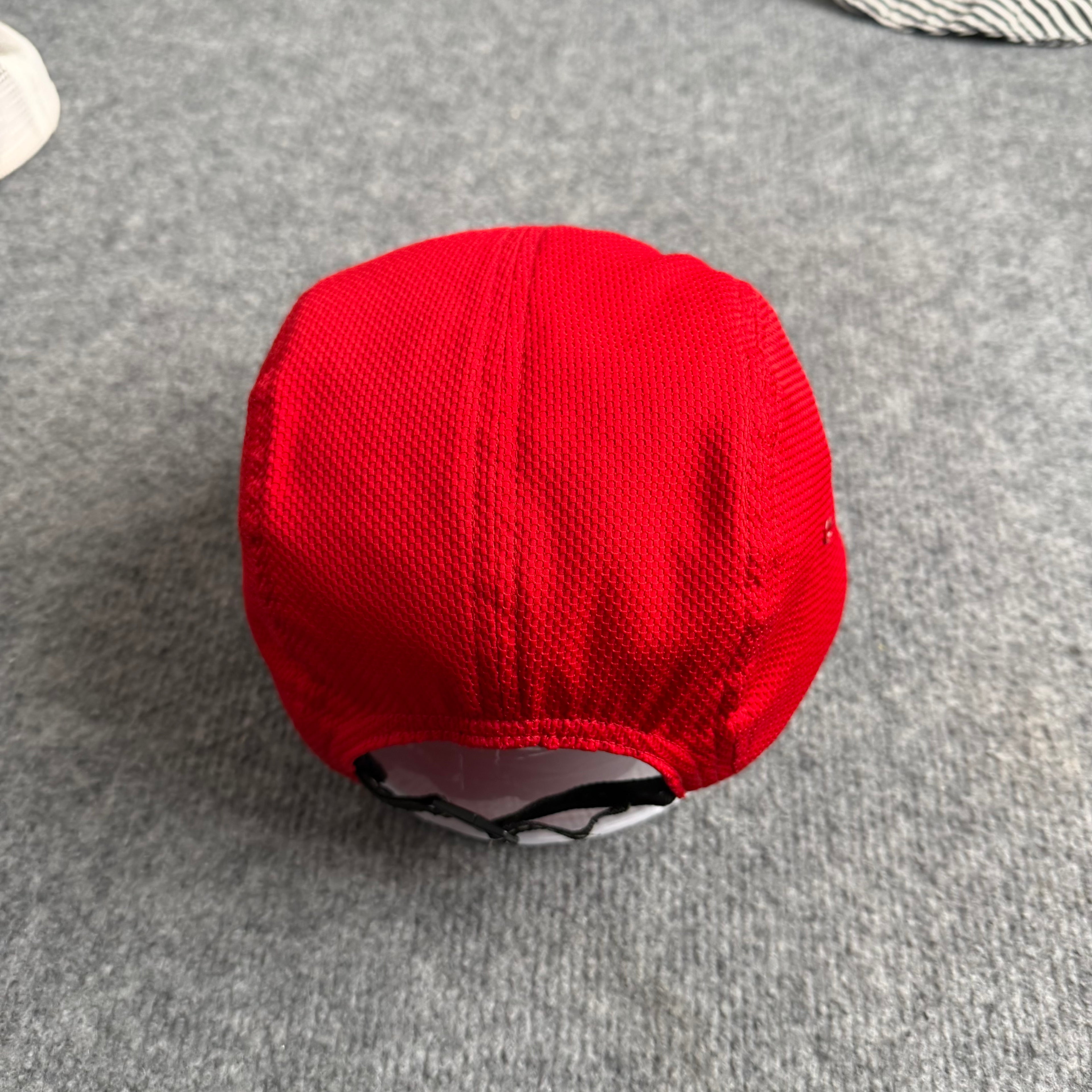 Supreme kasket