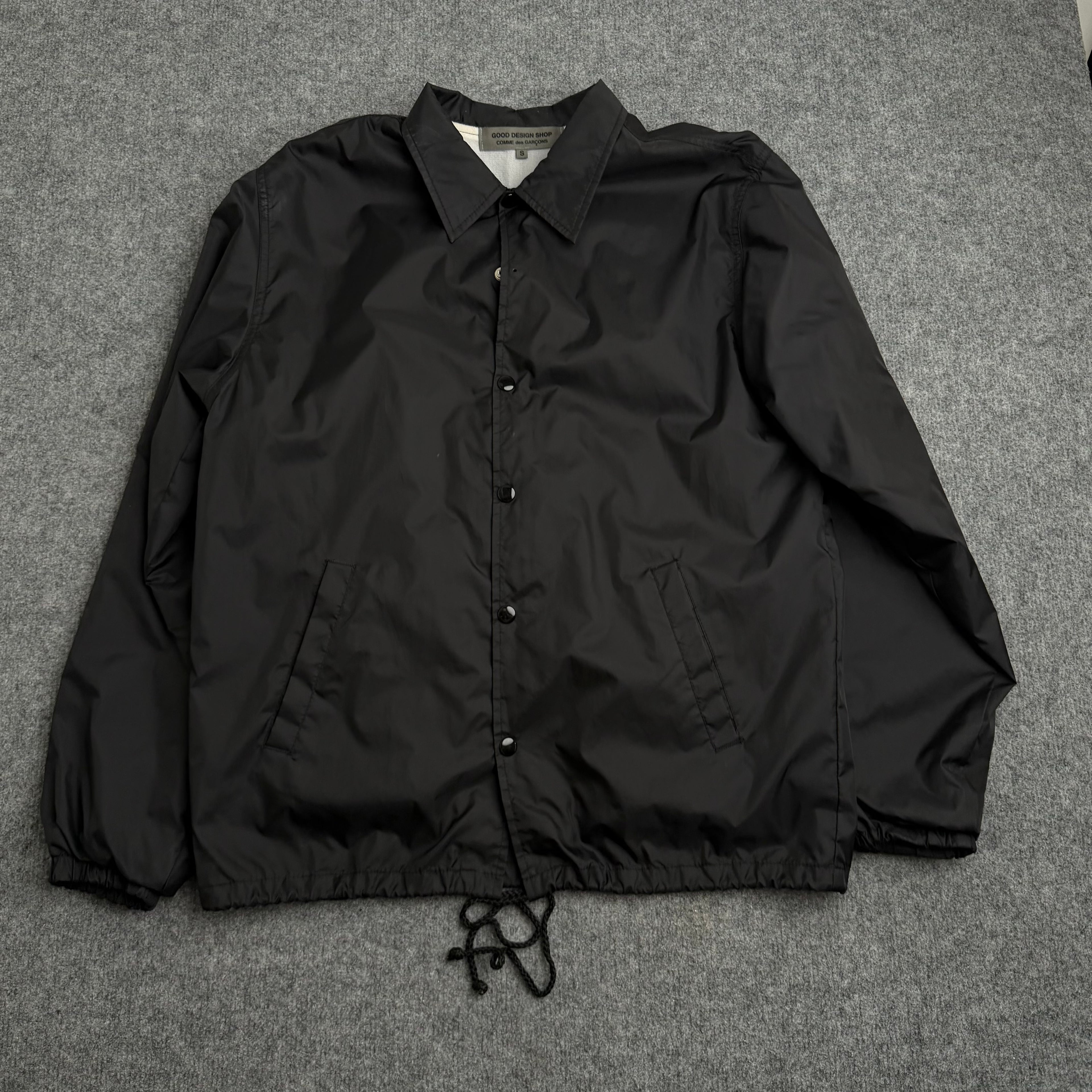 Comme des garcons jakke (Str. S)