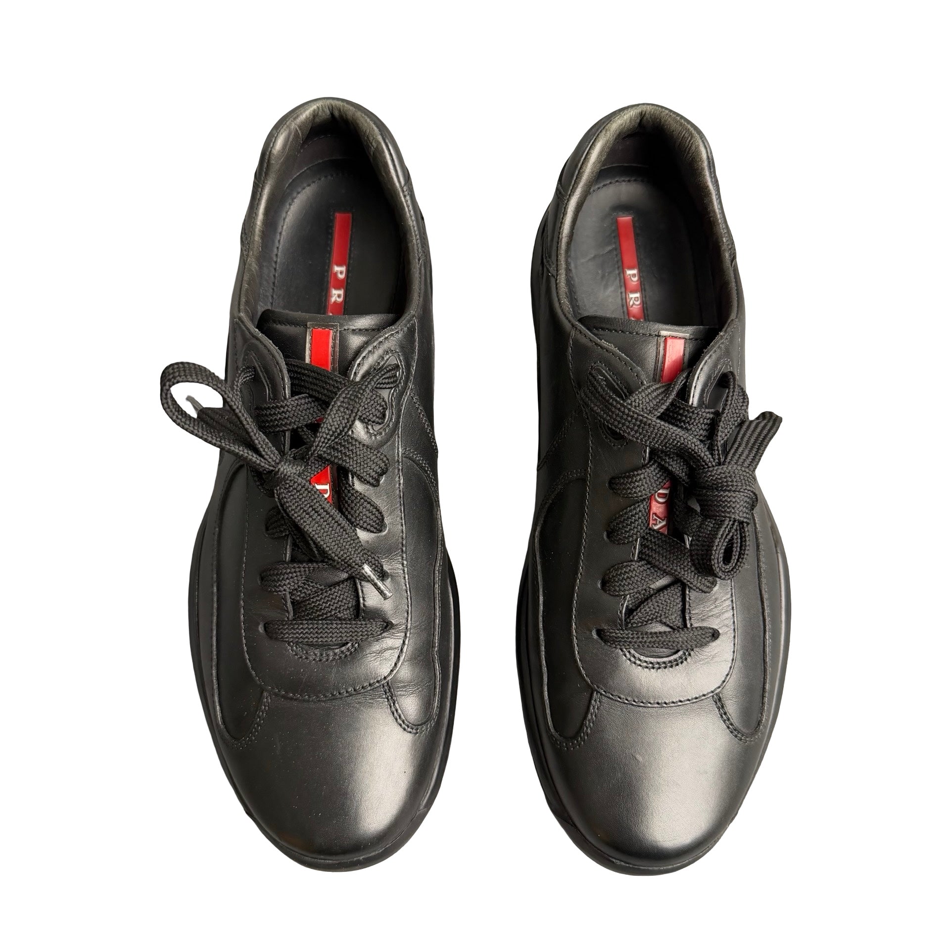 Prada cup’s (Str. 42)
