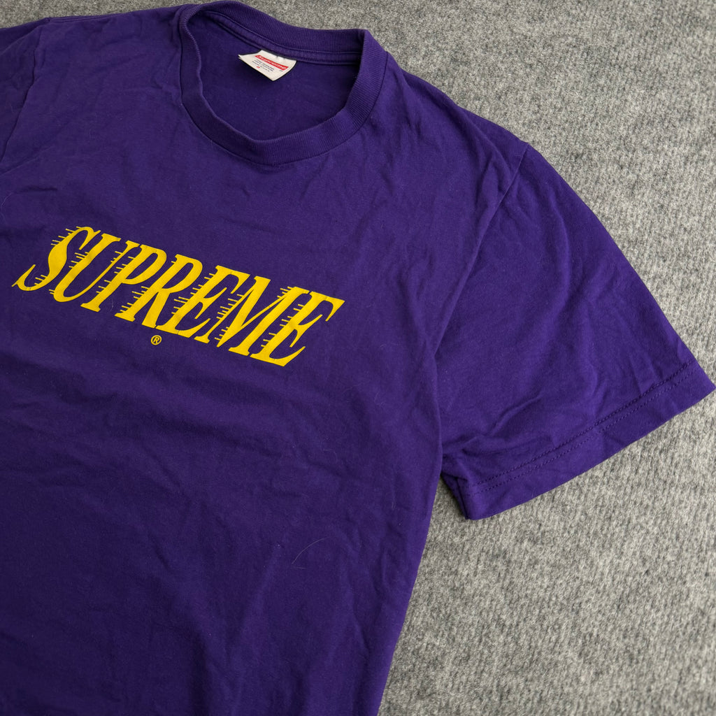 Supreme t-shirt (Str. S)