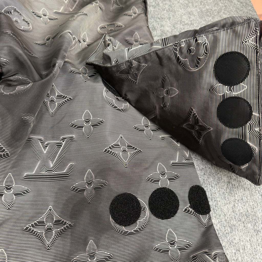 Louis Vuitton bukser (Str. L)