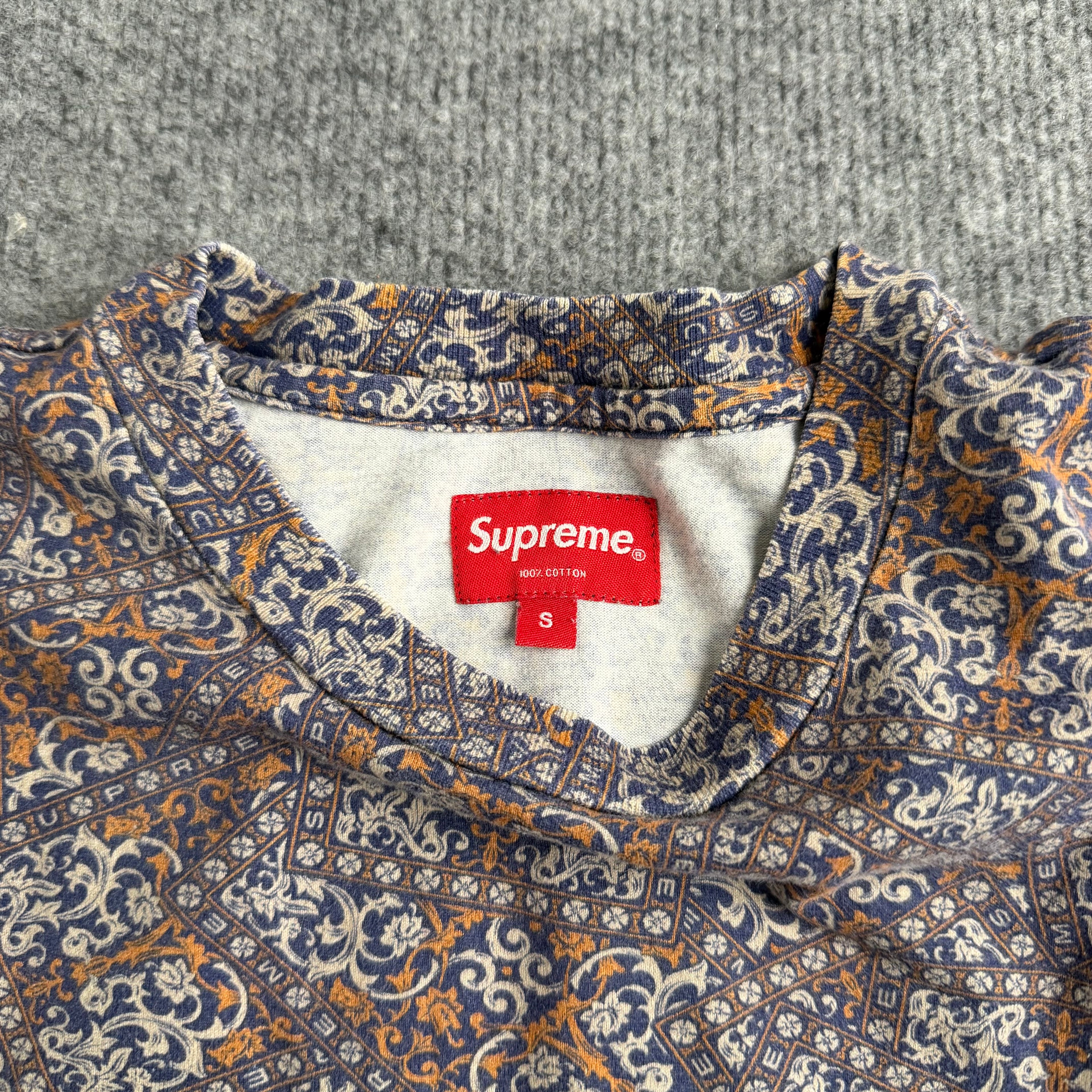 Supreme t-shirt (Str. S)