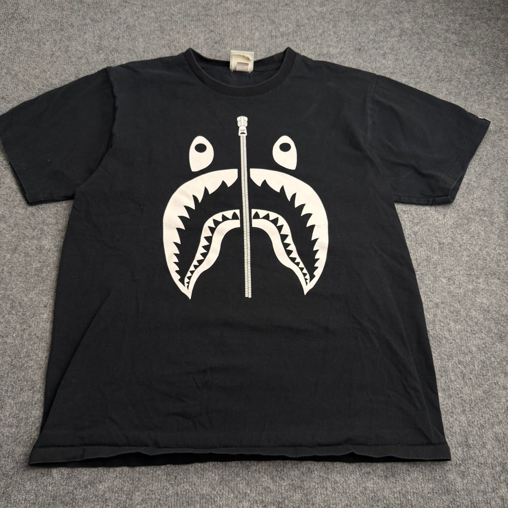 A bathing ape t-shirt (Str. L)