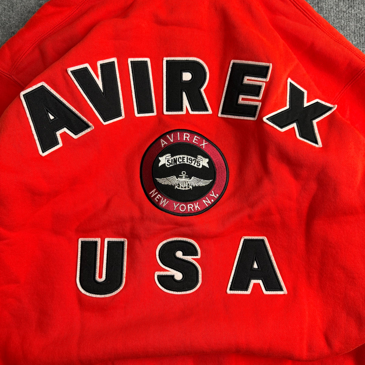 Avirex hoodie (Str. M)