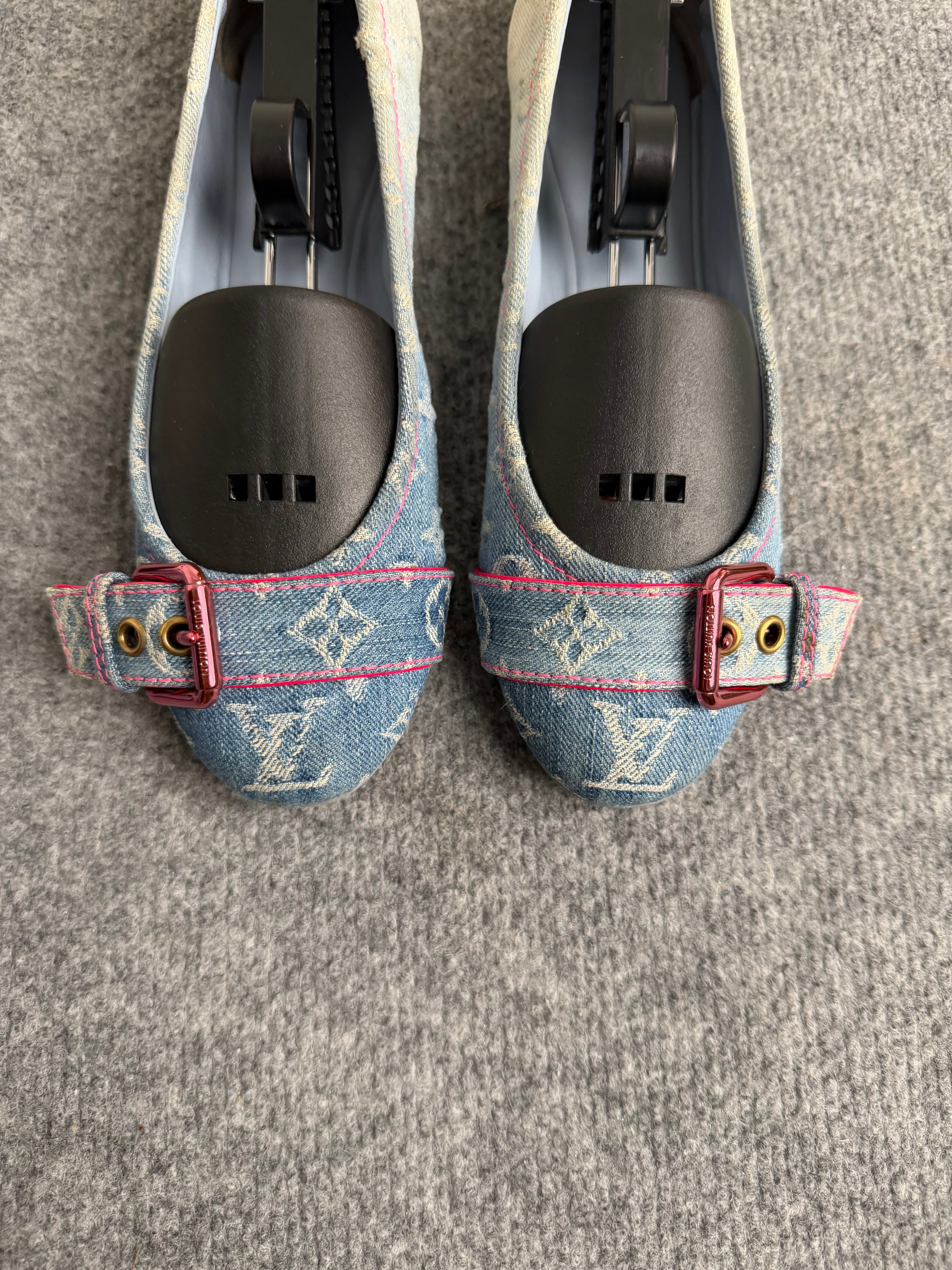Louis Vuitton ballerina (Str. 38)
