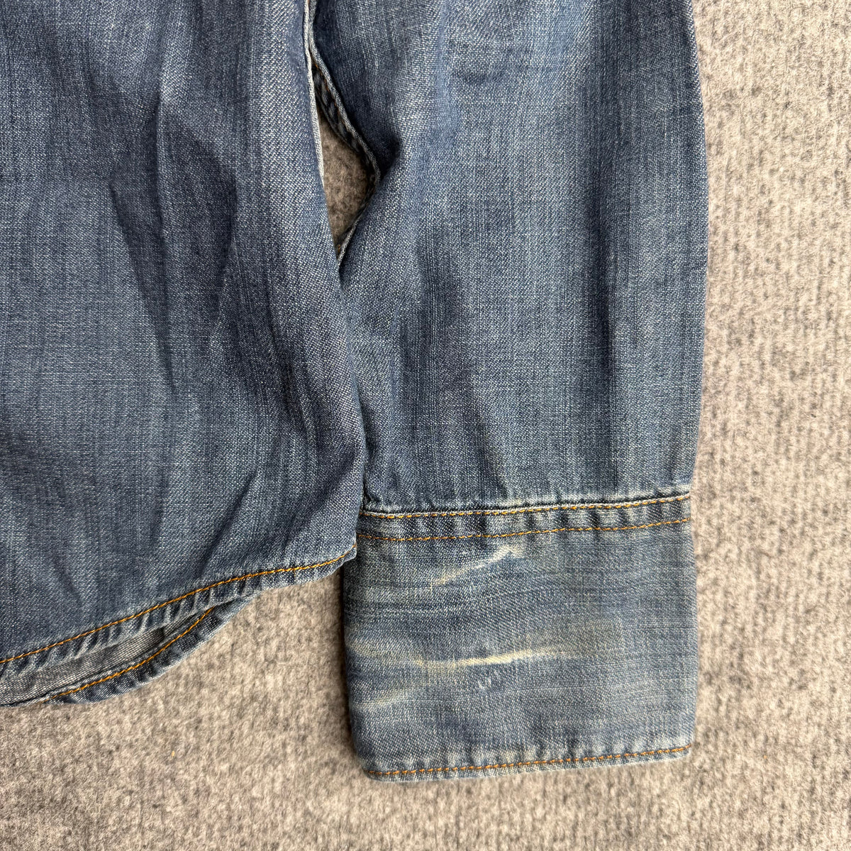 True religion skjorte (Str. S)